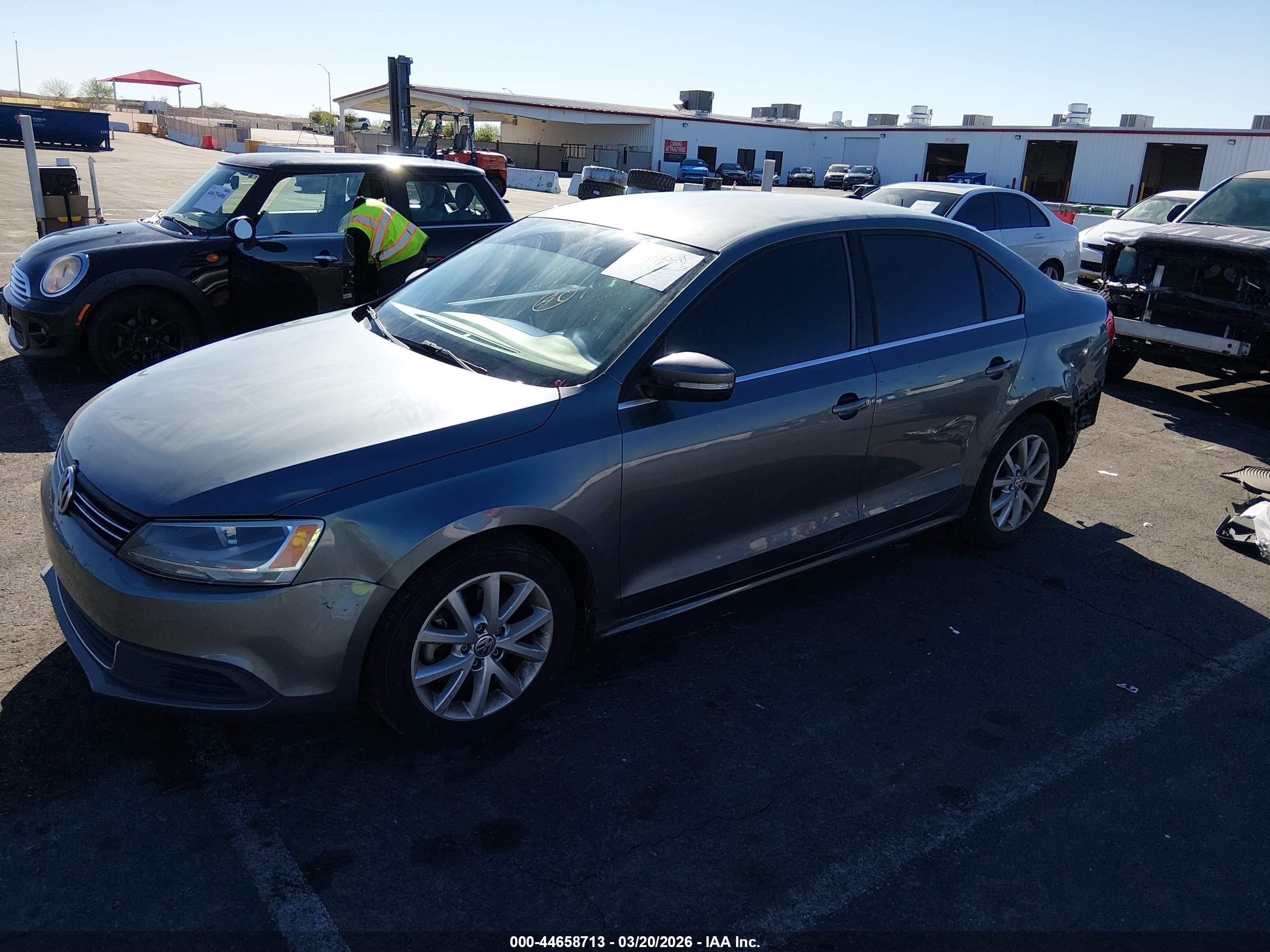 2013 Volkswagen Jetta 2.5l Se Gray vin: 3VWDP7AJ1DM433954