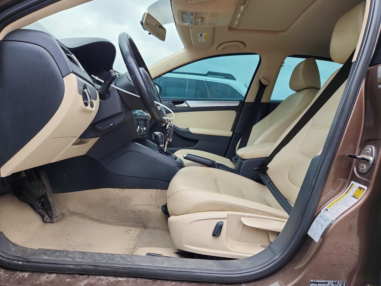 2013 Volkswagen Jetta Se Коричневый vin: 3VWDP7AJ1DM448289