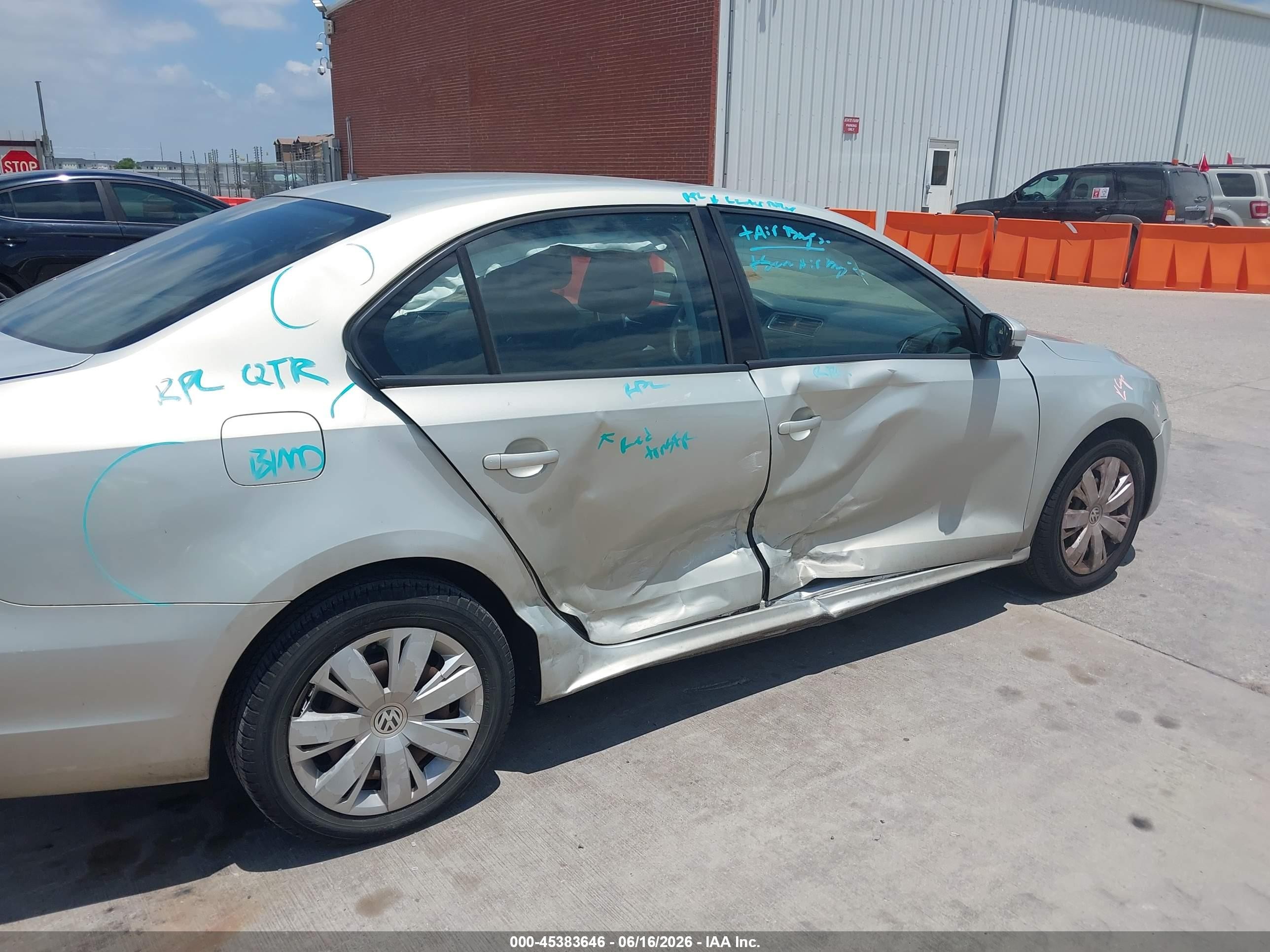 2012 Volkswagen Jetta 2.5l Se Silver vin: 3VWDP7AJ2CM023209