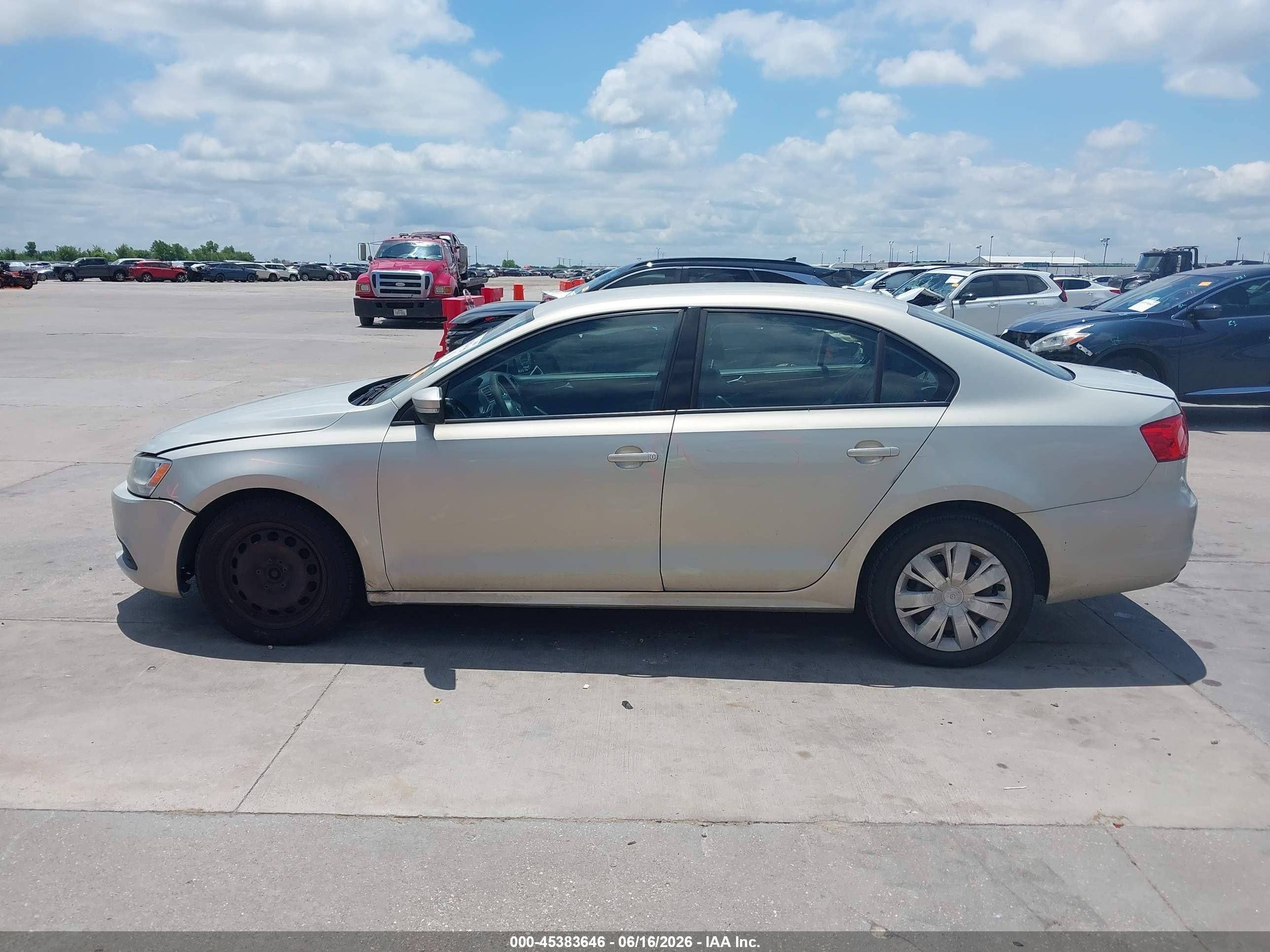 2012 Volkswagen Jetta 2.5l Se Silver vin: 3VWDP7AJ2CM023209