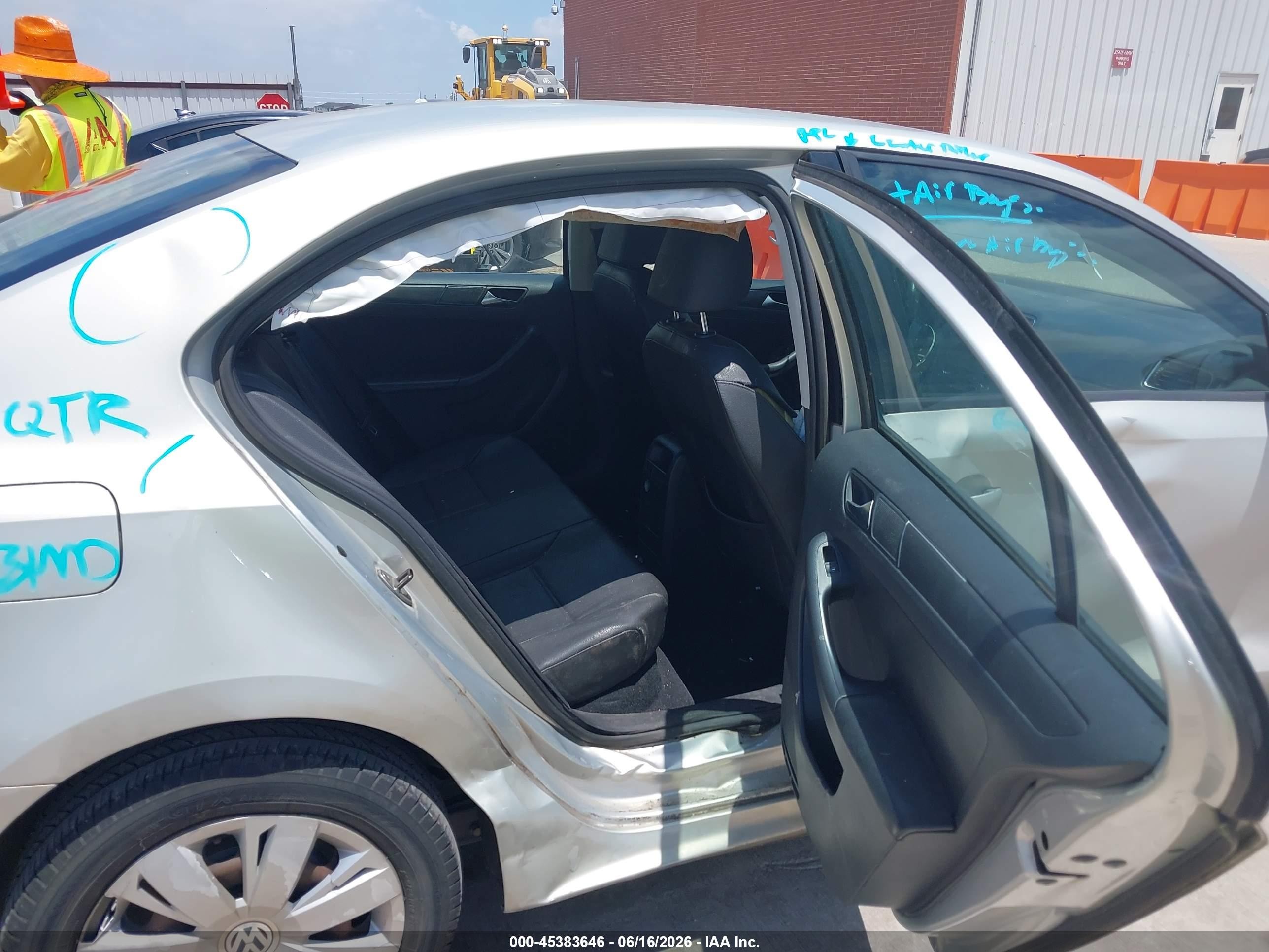 2012 Volkswagen Jetta 2.5l Se Silver vin: 3VWDP7AJ2CM023209