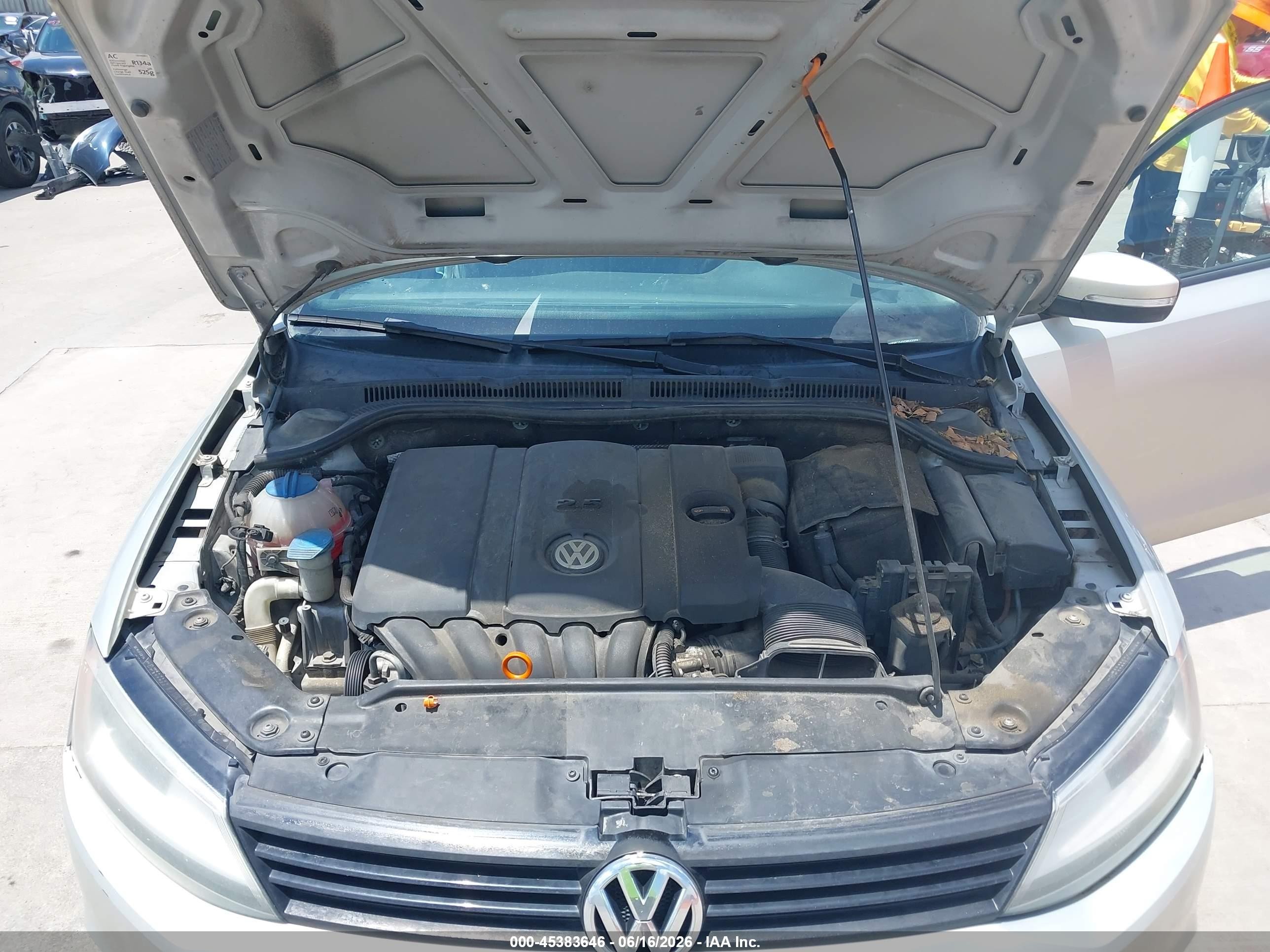 2012 Volkswagen Jetta 2.5l Se Silver vin: 3VWDP7AJ2CM023209