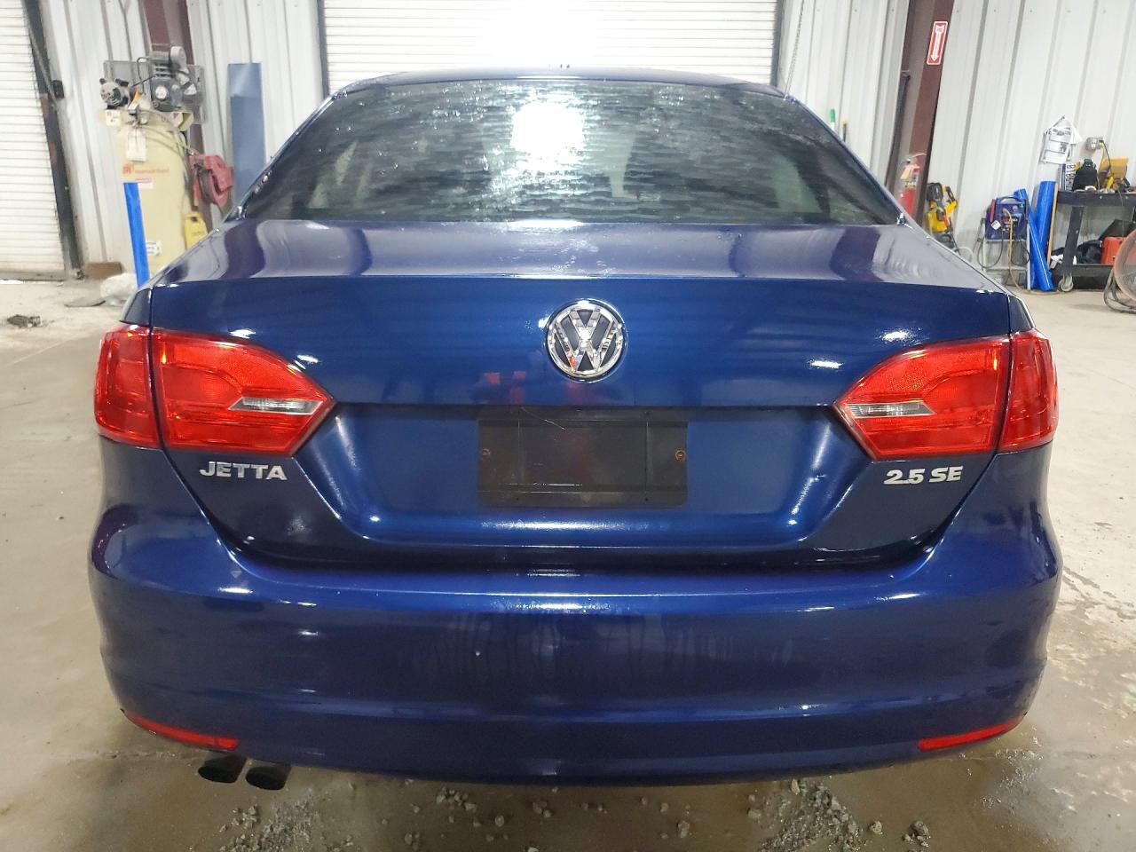 2012 Volkswagen Jetta Se Синий vin: 3VWDP7AJ2CM318908