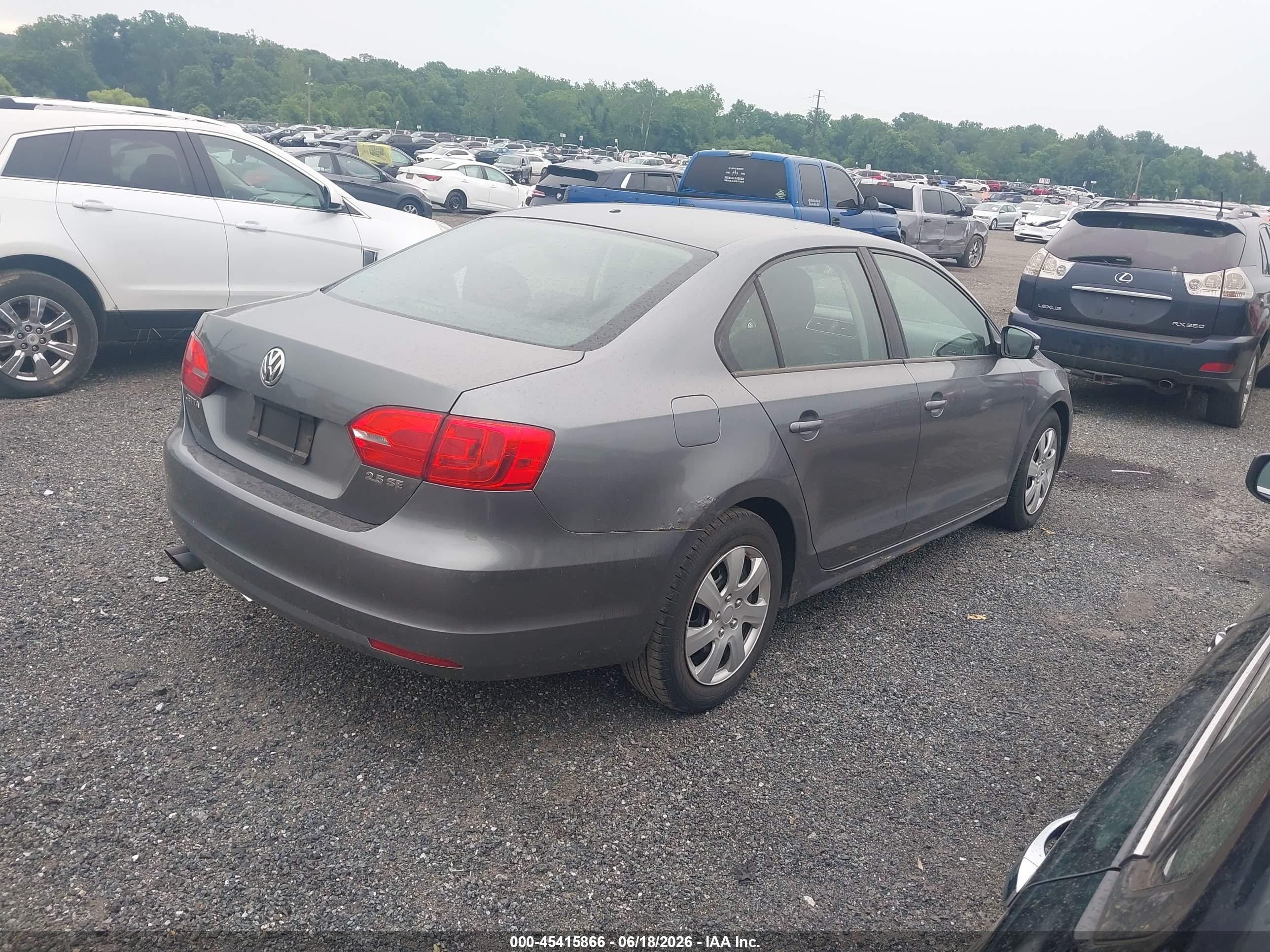 2012 Volkswagen Jetta 2.5l Se Gray vin: 3VWDP7AJ2CM331741