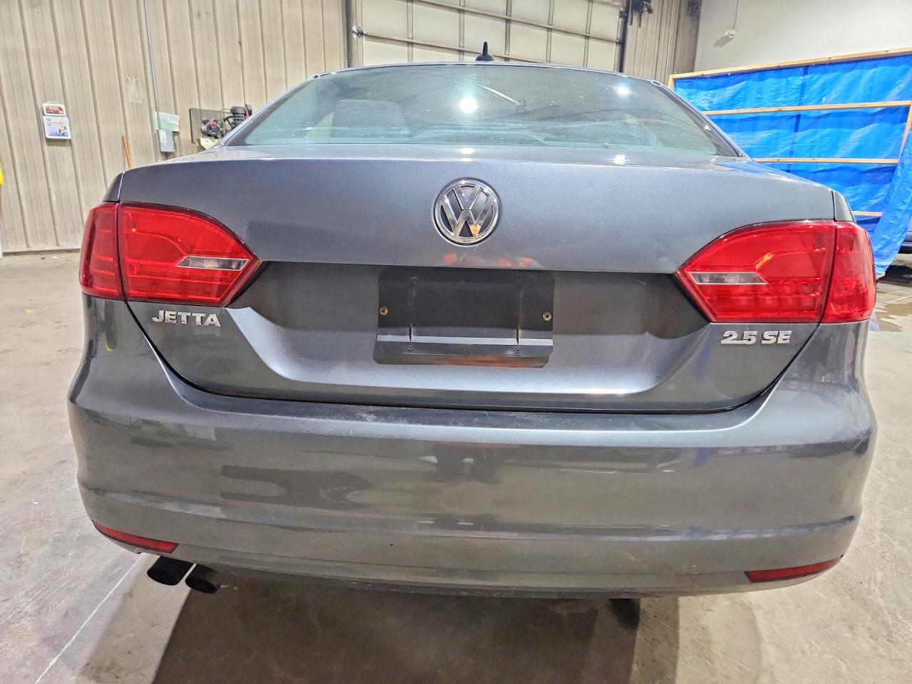 2012 Volkswagen Jetta Se Gray vin: 3VWDP7AJ2CM335482