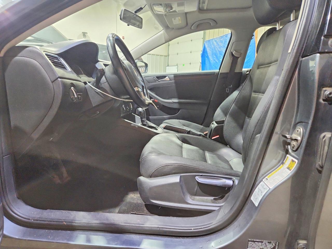 2012 Volkswagen Jetta Se Gray vin: 3VWDP7AJ2CM335482