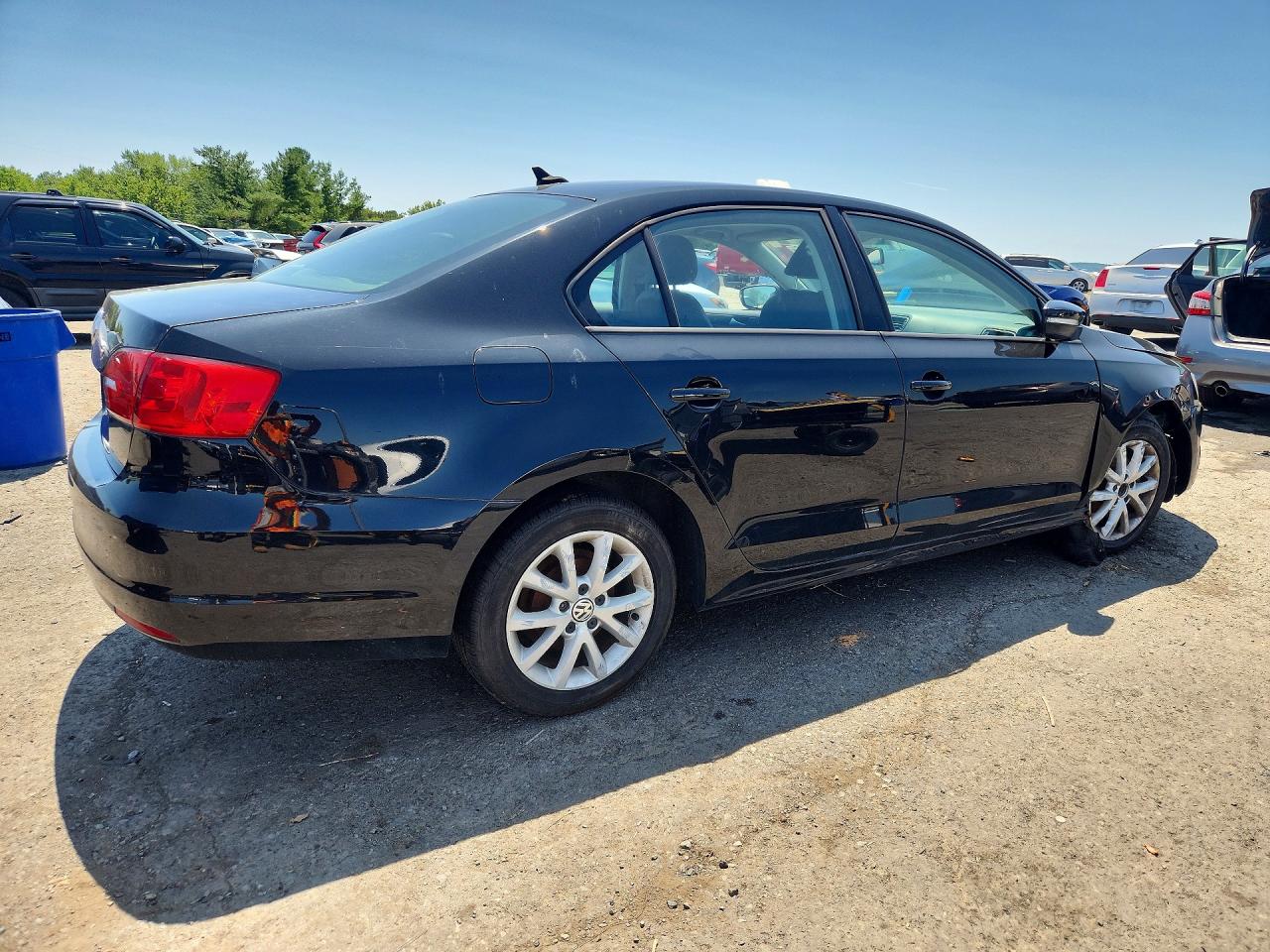 2012 Volkswagen Jetta Se Black vin: 3VWDP7AJ2CM338737