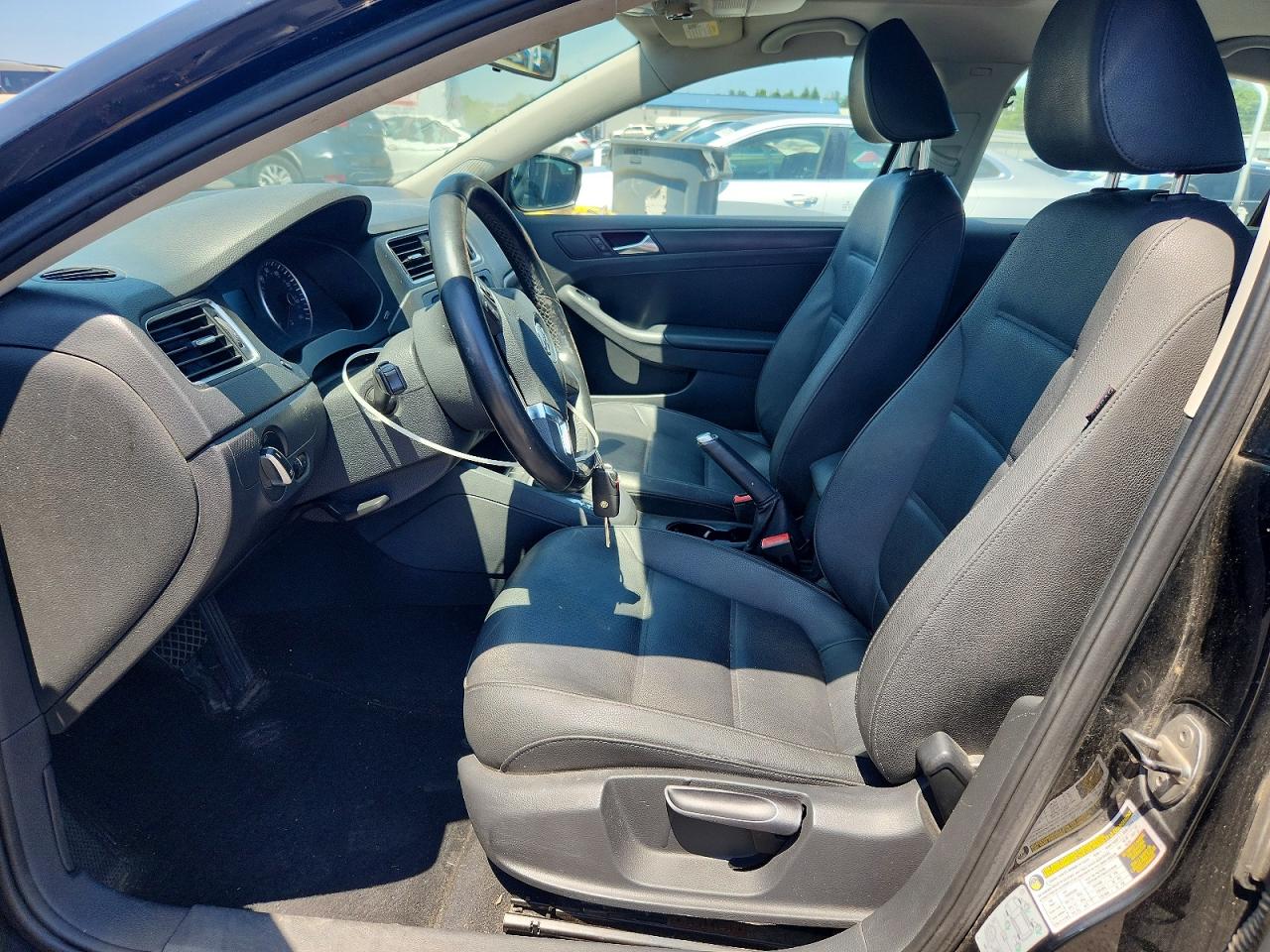 2012 Volkswagen Jetta Se Black vin: 3VWDP7AJ2CM338737