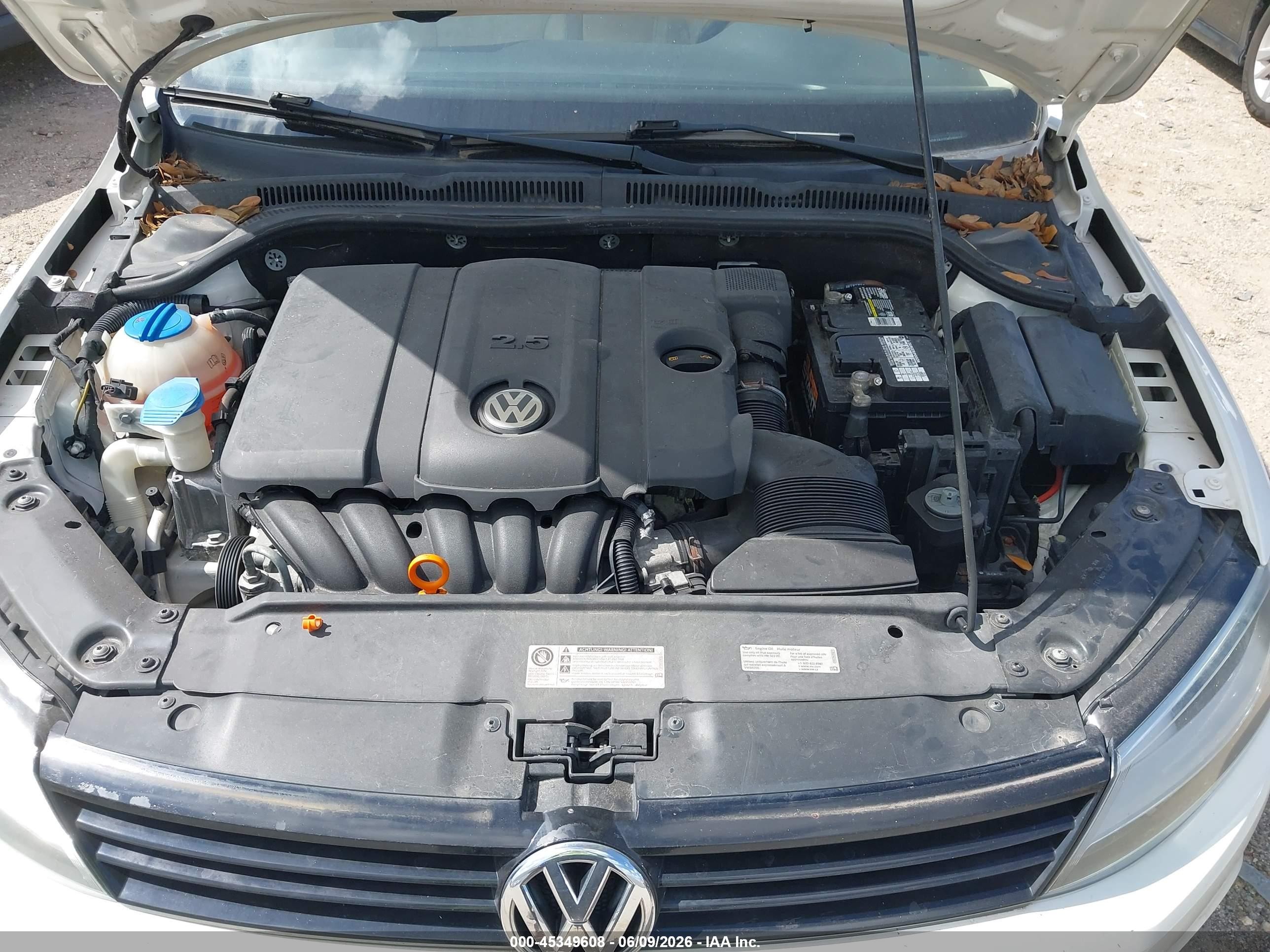 2012 Volkswagen Jetta 2.5l Se Белый vin: 3VWDP7AJ2CM396623