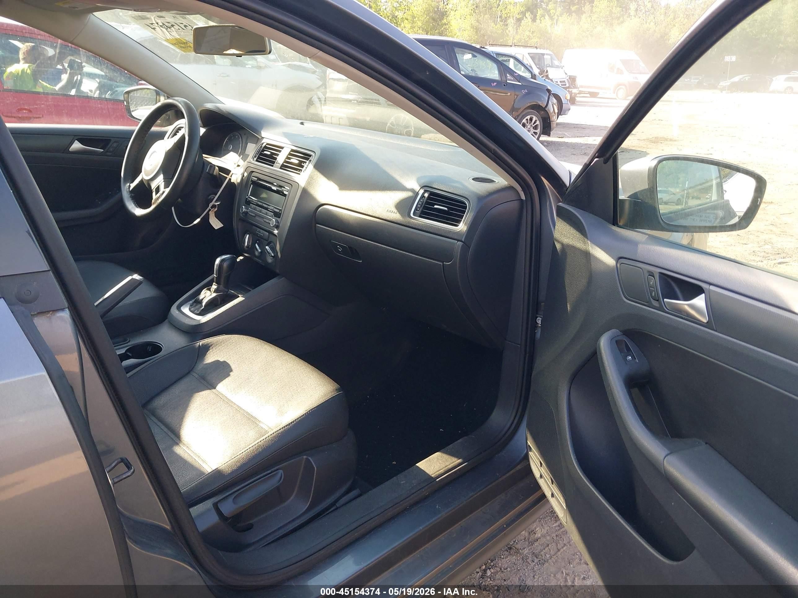 2012 Volkswagen Jetta 2.5l Se Gray vin: 3VWDP7AJ2CM397173