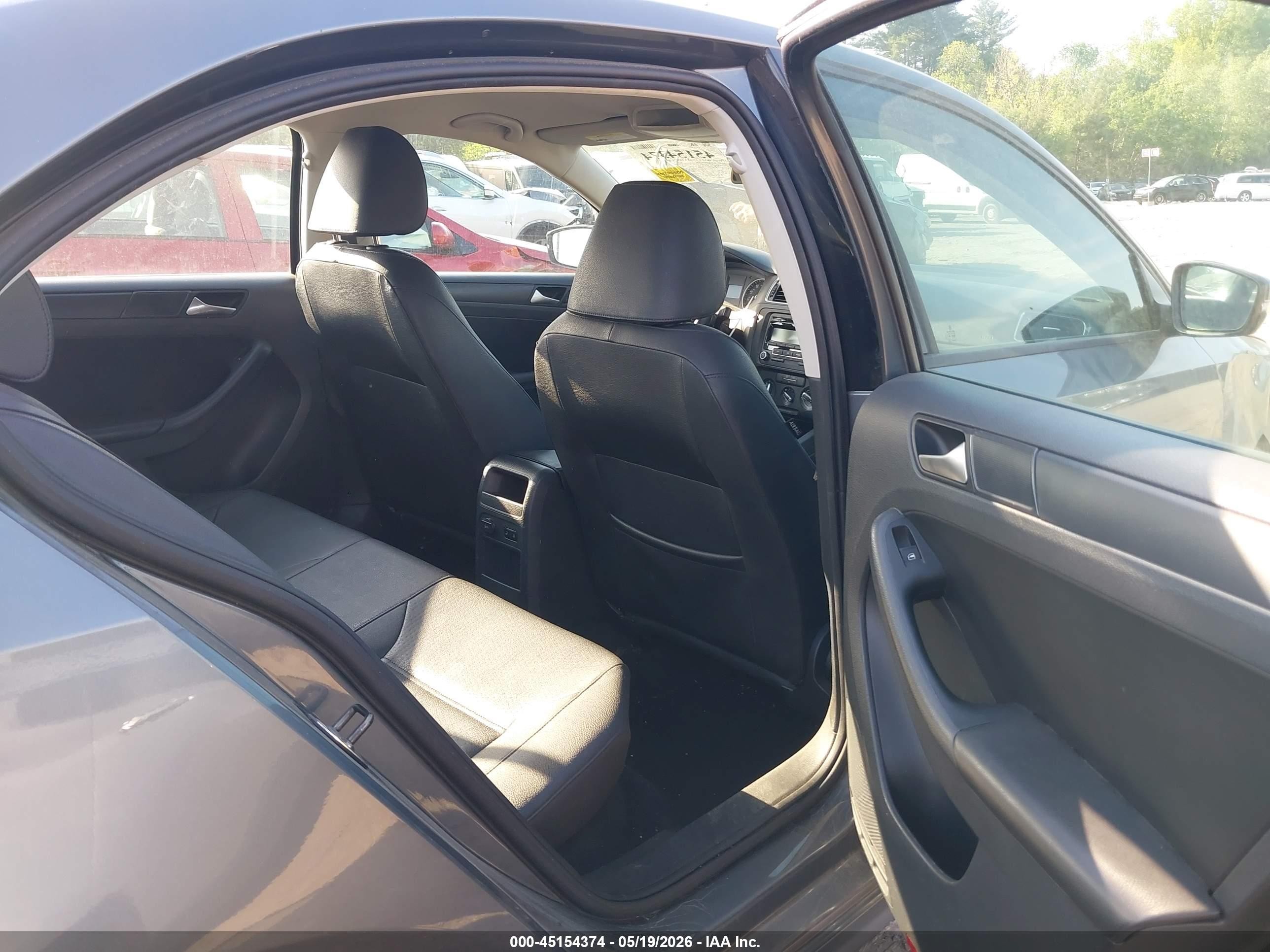2012 Volkswagen Jetta 2.5l Se Gray vin: 3VWDP7AJ2CM397173