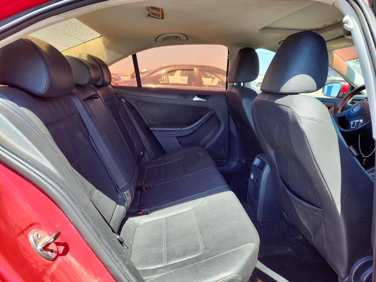 2012 Volkswagen Jetta Se Красный vin: 3VWDP7AJ2CM413226