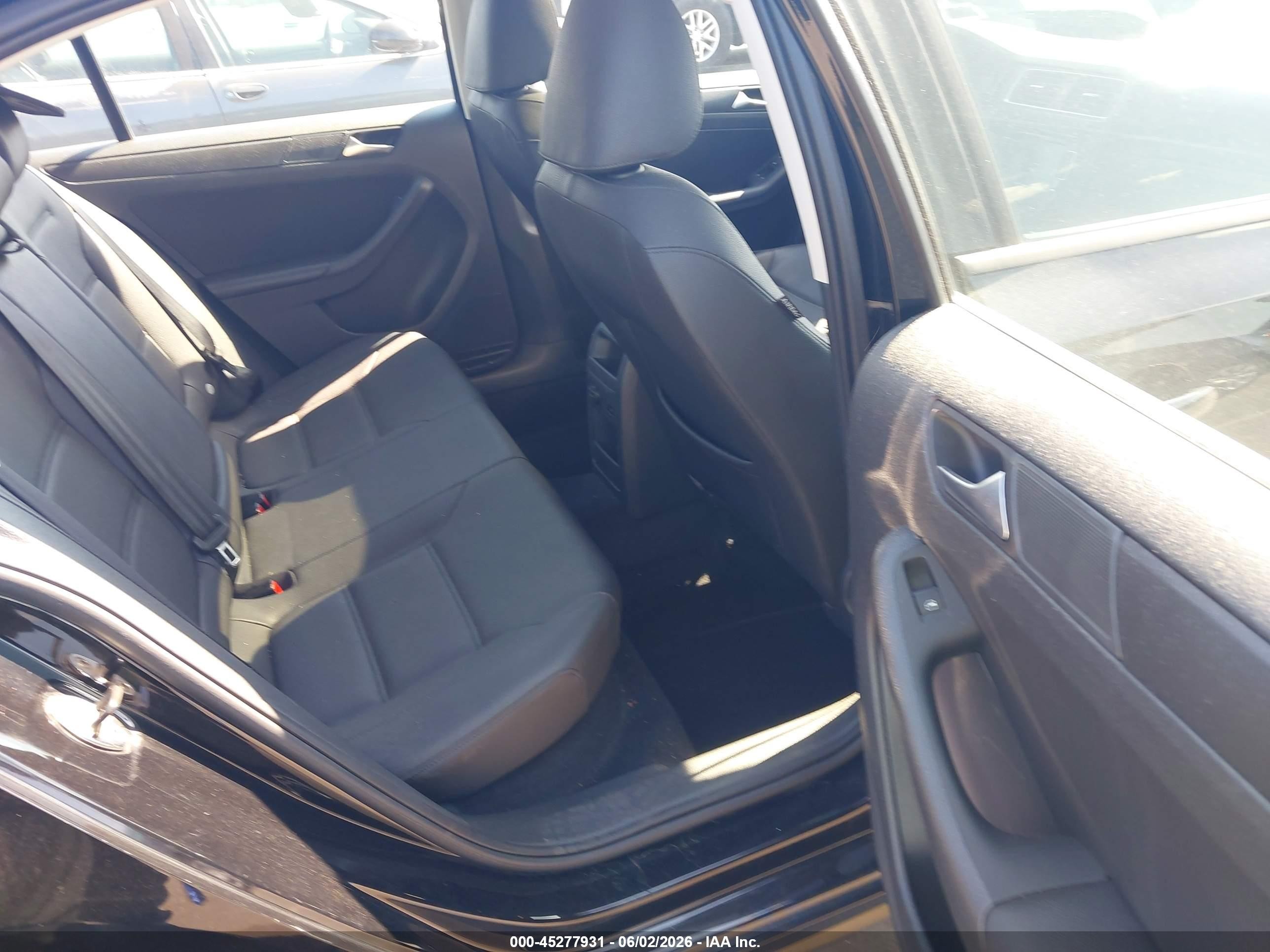 2012 Volkswagen Jetta 2.5l Se Black vin: 3VWDP7AJ2CM451457