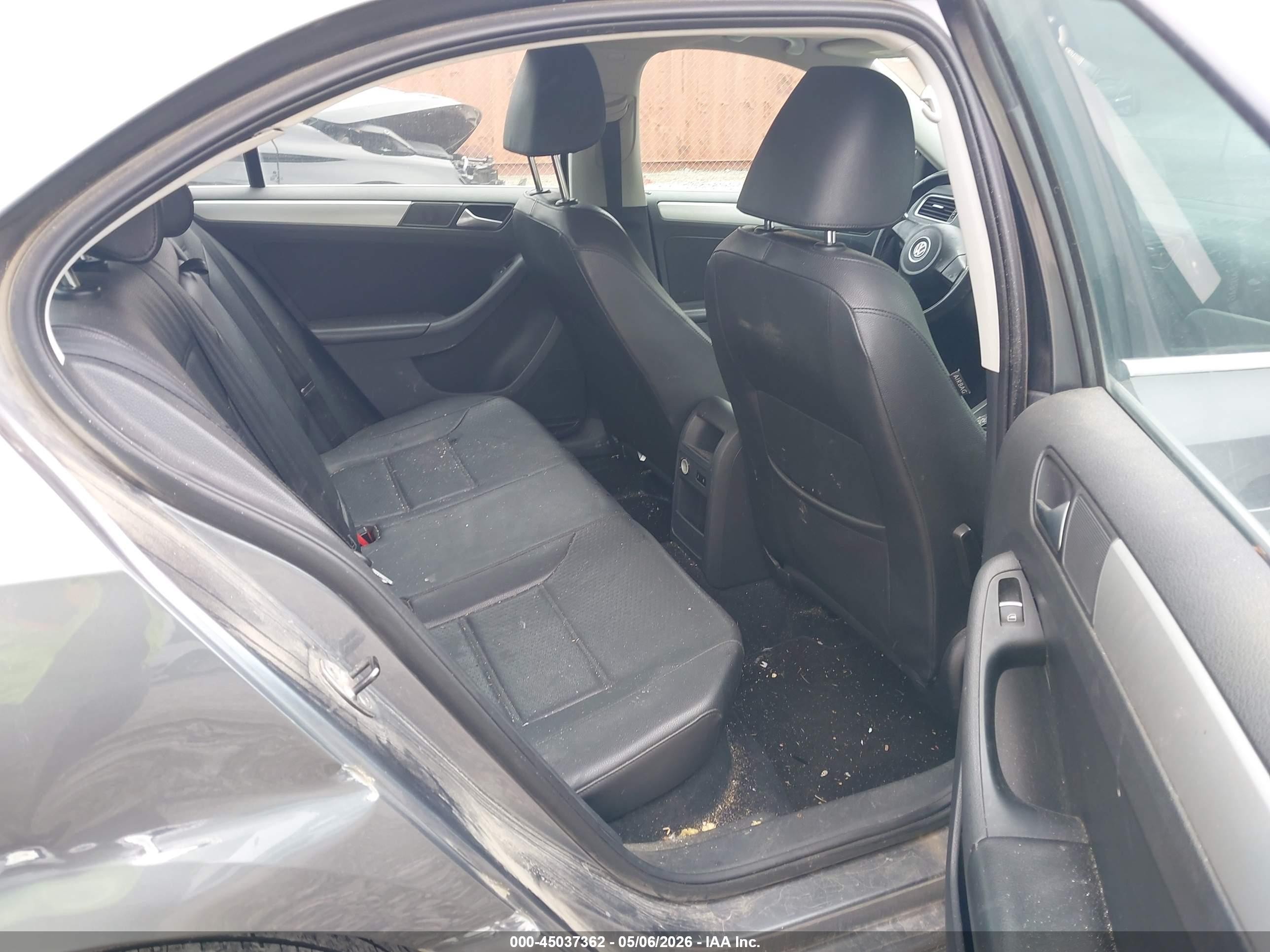 2013 Volkswagen Jetta 2.5l Se Blue vin: 3VWDP7AJ2DM214761