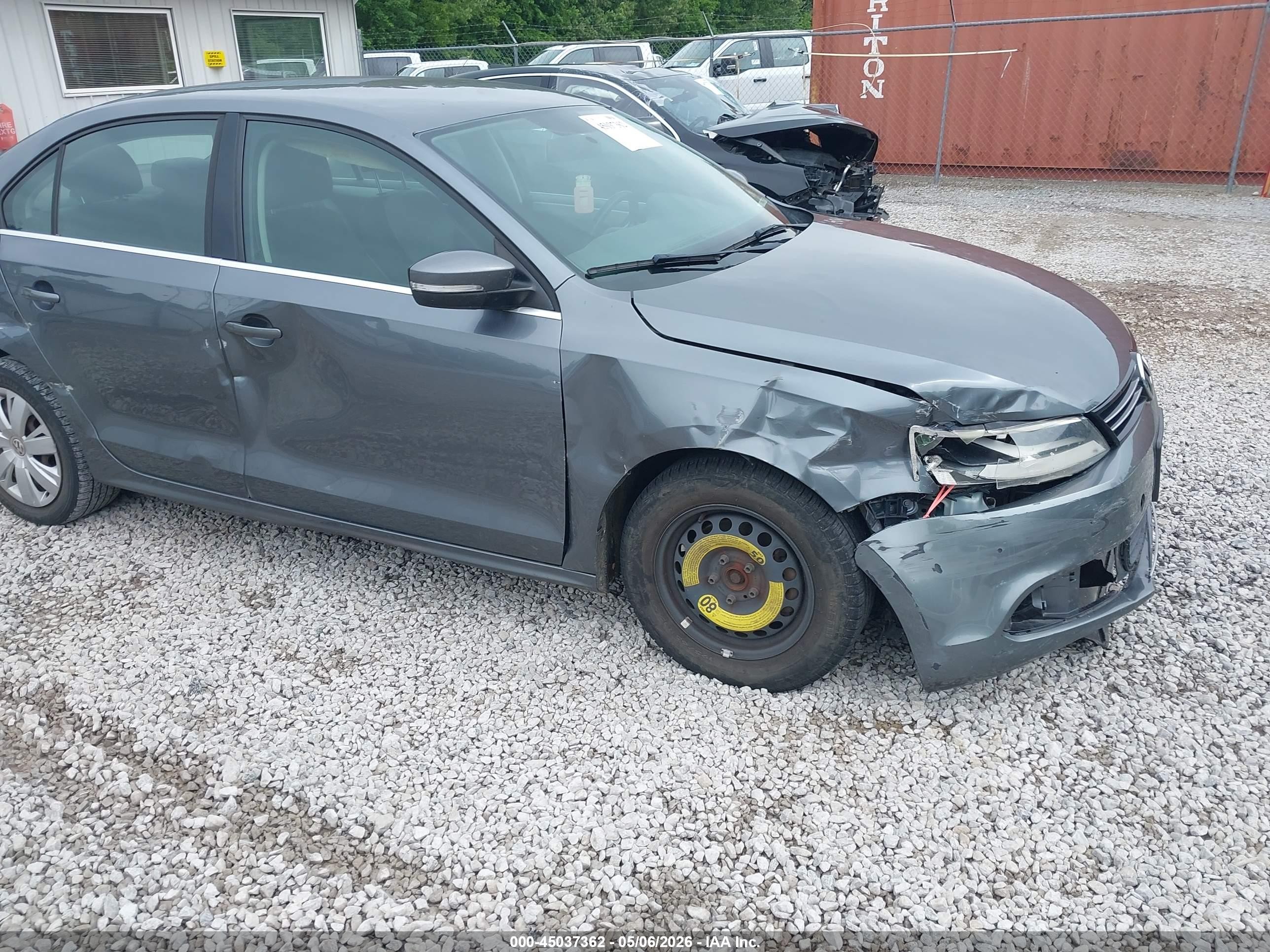 2013 Volkswagen Jetta 2.5l Se Blue vin: 3VWDP7AJ2DM214761
