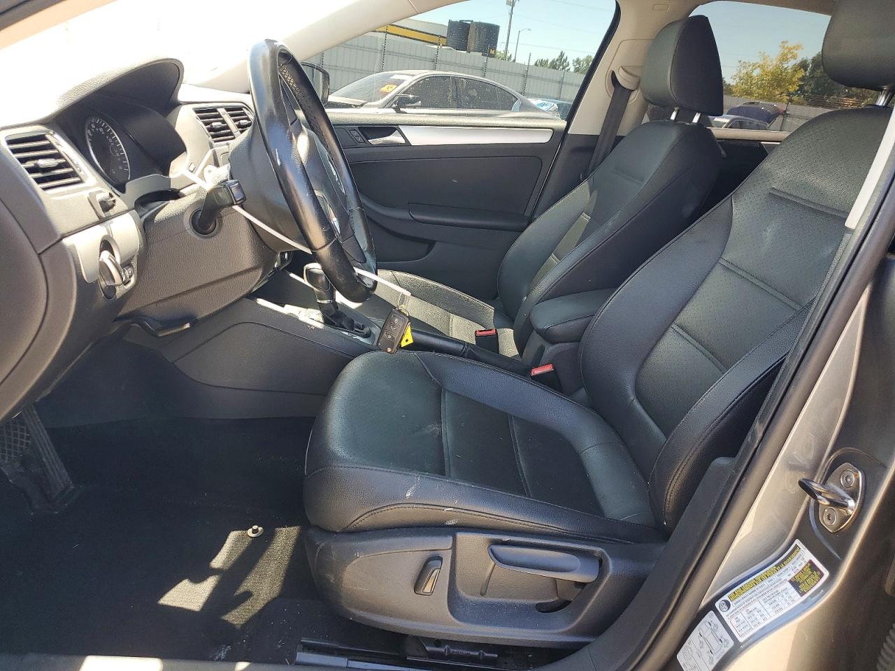2013 Volkswagen Jetta Se Gray vin: 3VWDP7AJ2DM218504