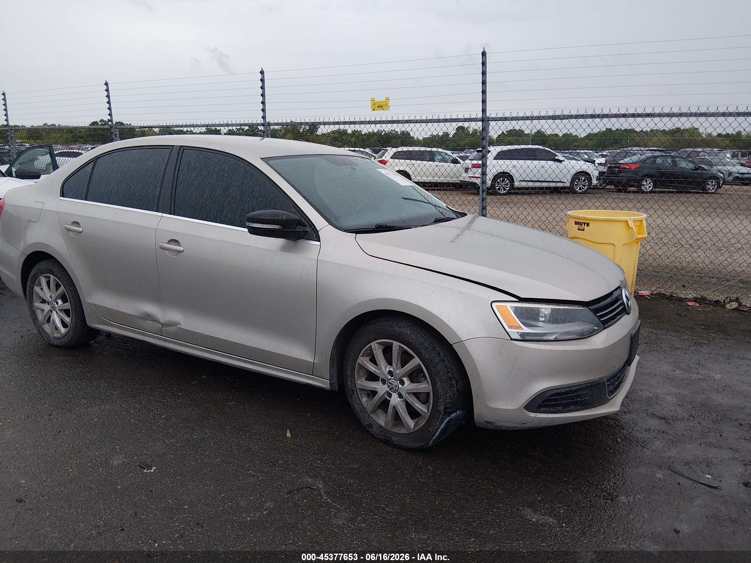 2013 Volkswagen Jetta 2.5l Se Gold vin: 3VWDP7AJ2DM233570