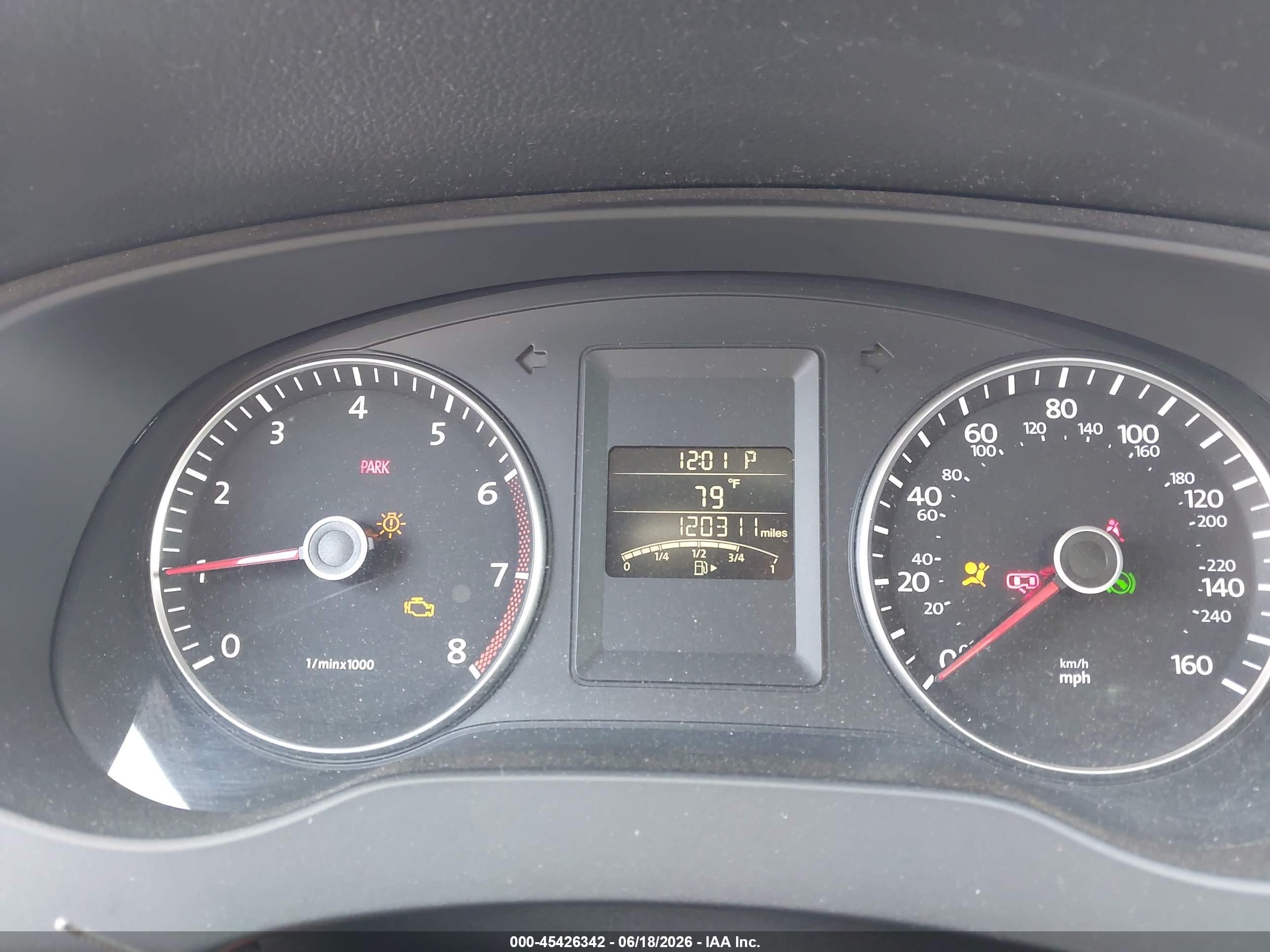 2013 Volkswagen Jetta 2.5l Se Silver vin: 3VWDP7AJ2DM373506
