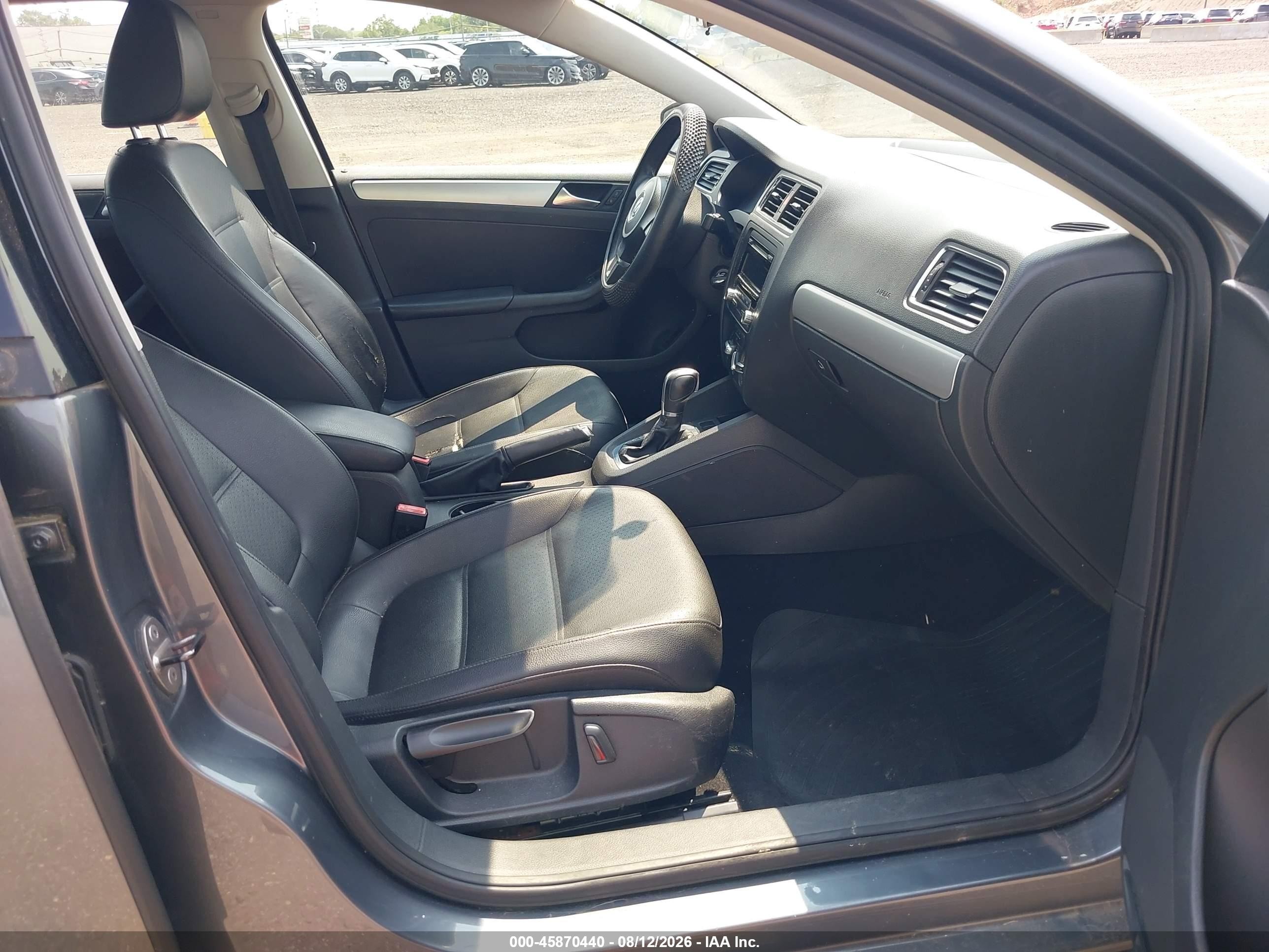 2013 Volkswagen Jetta 2.5l Se Gray vin: 3VWDP7AJ2DM380505