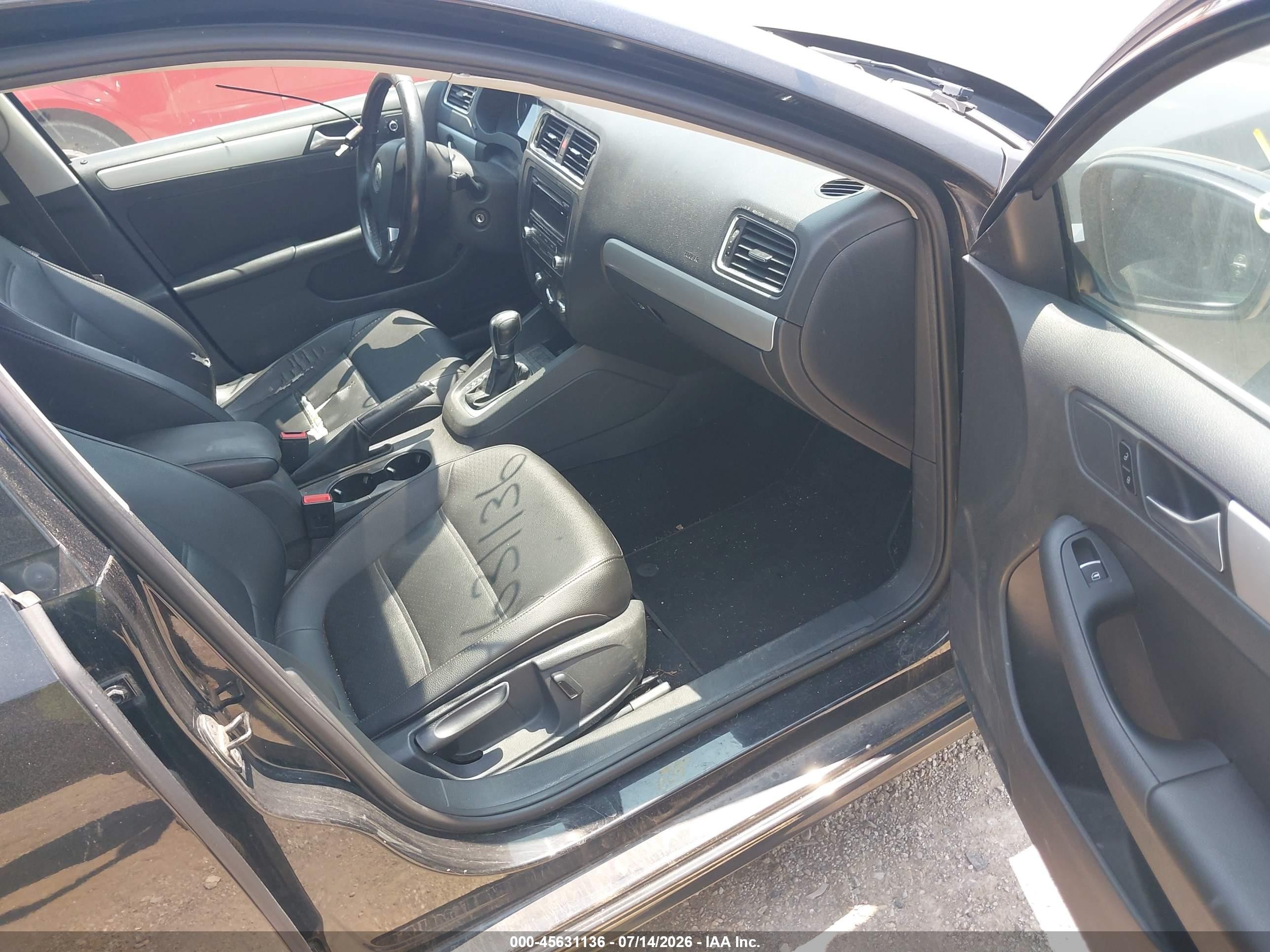 2013 Volkswagen Jetta 2.5l Se Black vin: 3VWDP7AJ2DM403877
