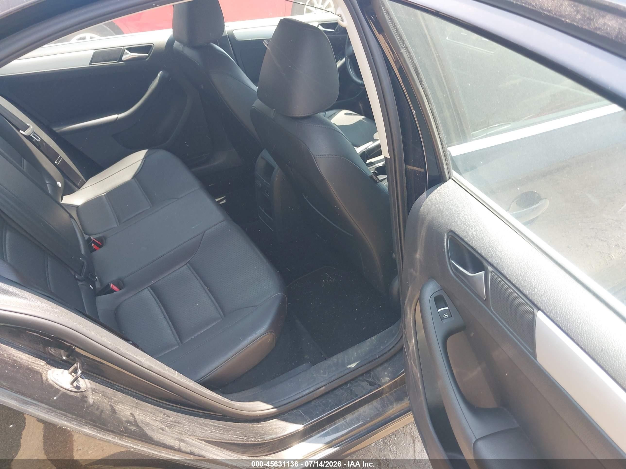 2013 Volkswagen Jetta 2.5l Se Black vin: 3VWDP7AJ2DM403877
