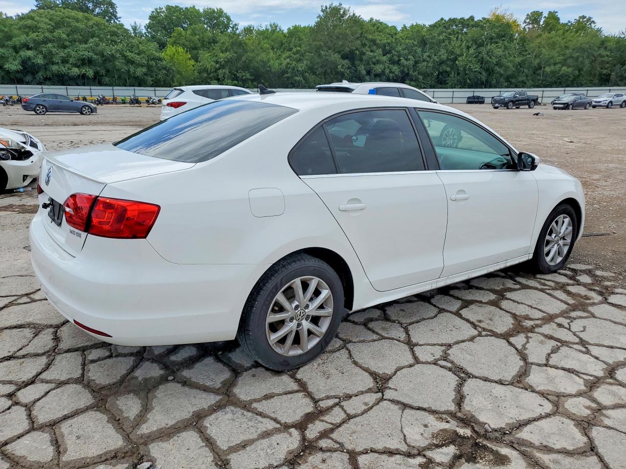 2013 Volkswagen Jetta Se White vin: 3VWDP7AJ2DM425152