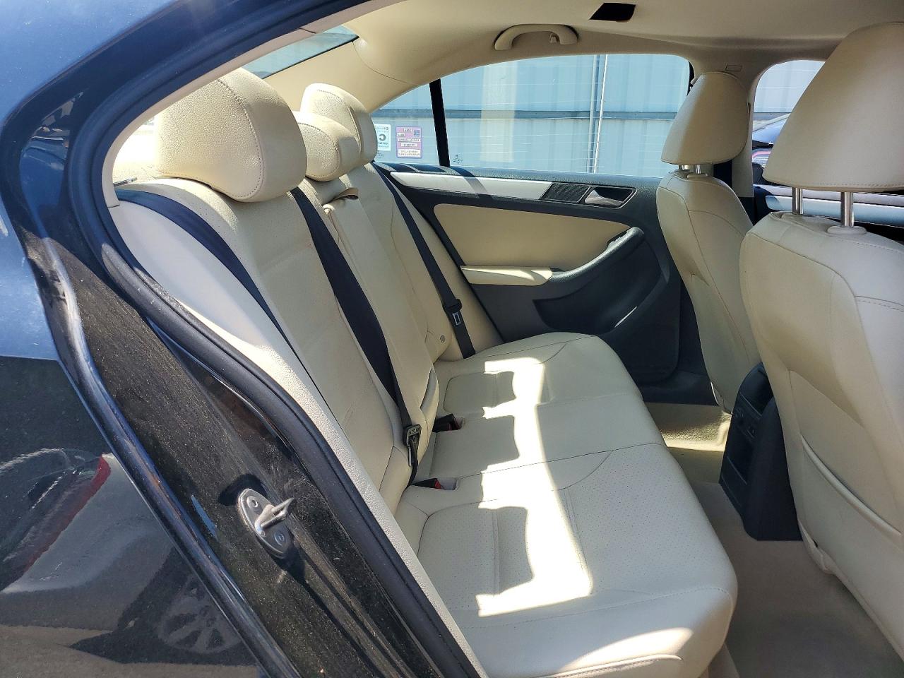 2013 Volkswagen Jetta Se Black vin: 3VWDP7AJ2DM433168