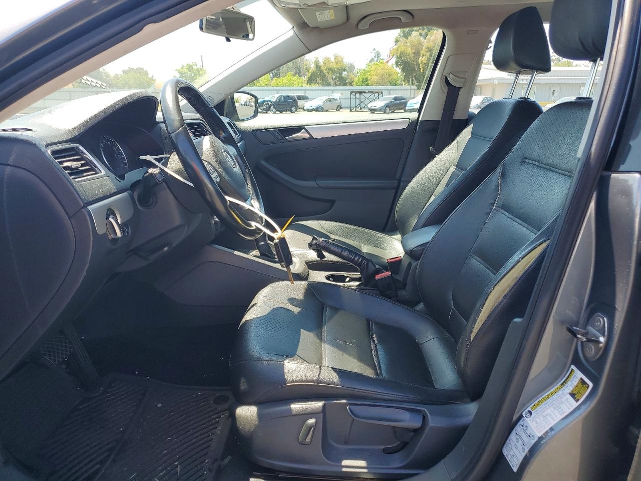 2013 Volkswagen Jetta Se Gray vin: 3VWDP7AJ2DM439990