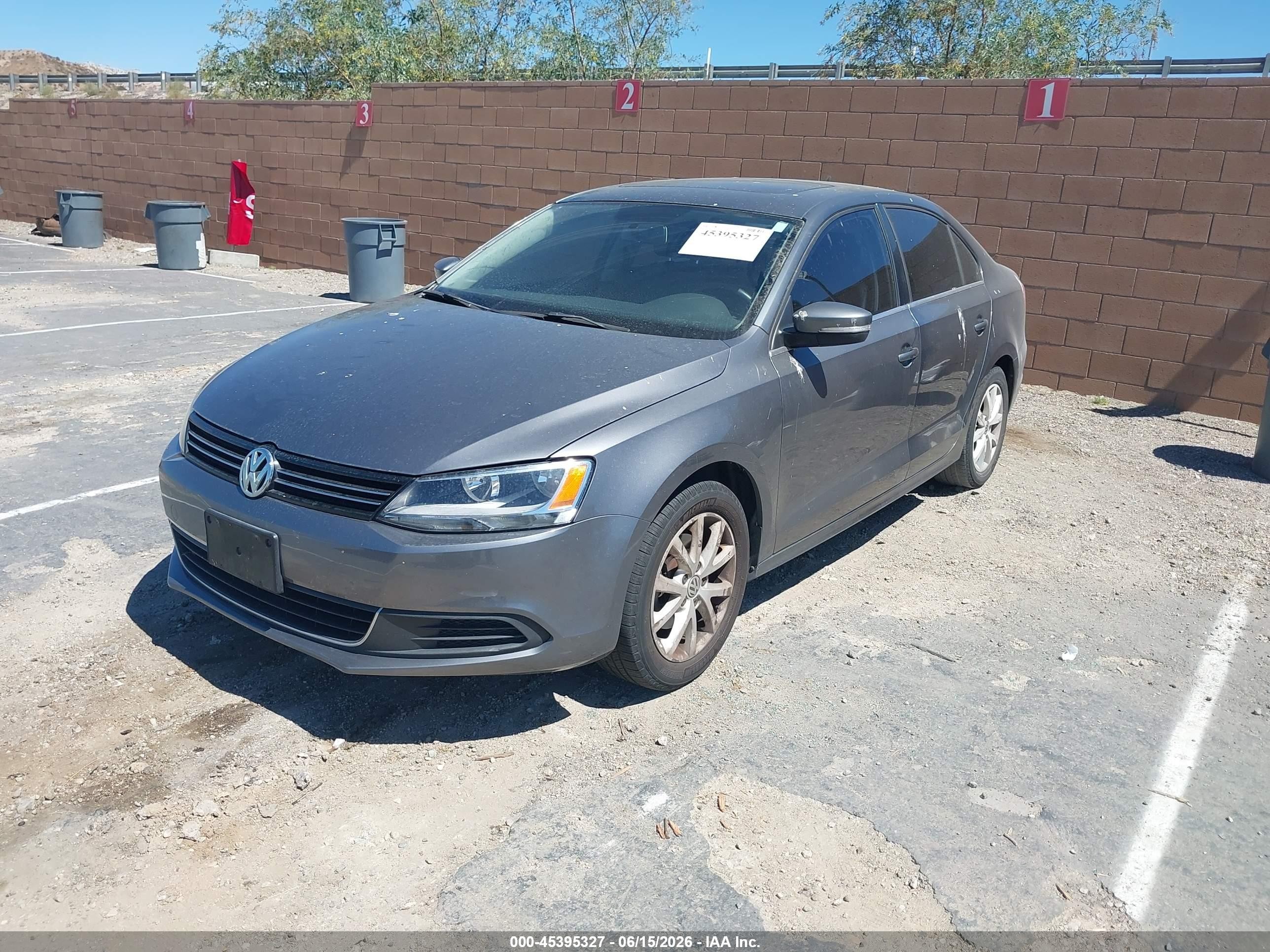 2013 Volkswagen Jetta 2.5l Se Gray vin: 3VWDP7AJ2DM451430