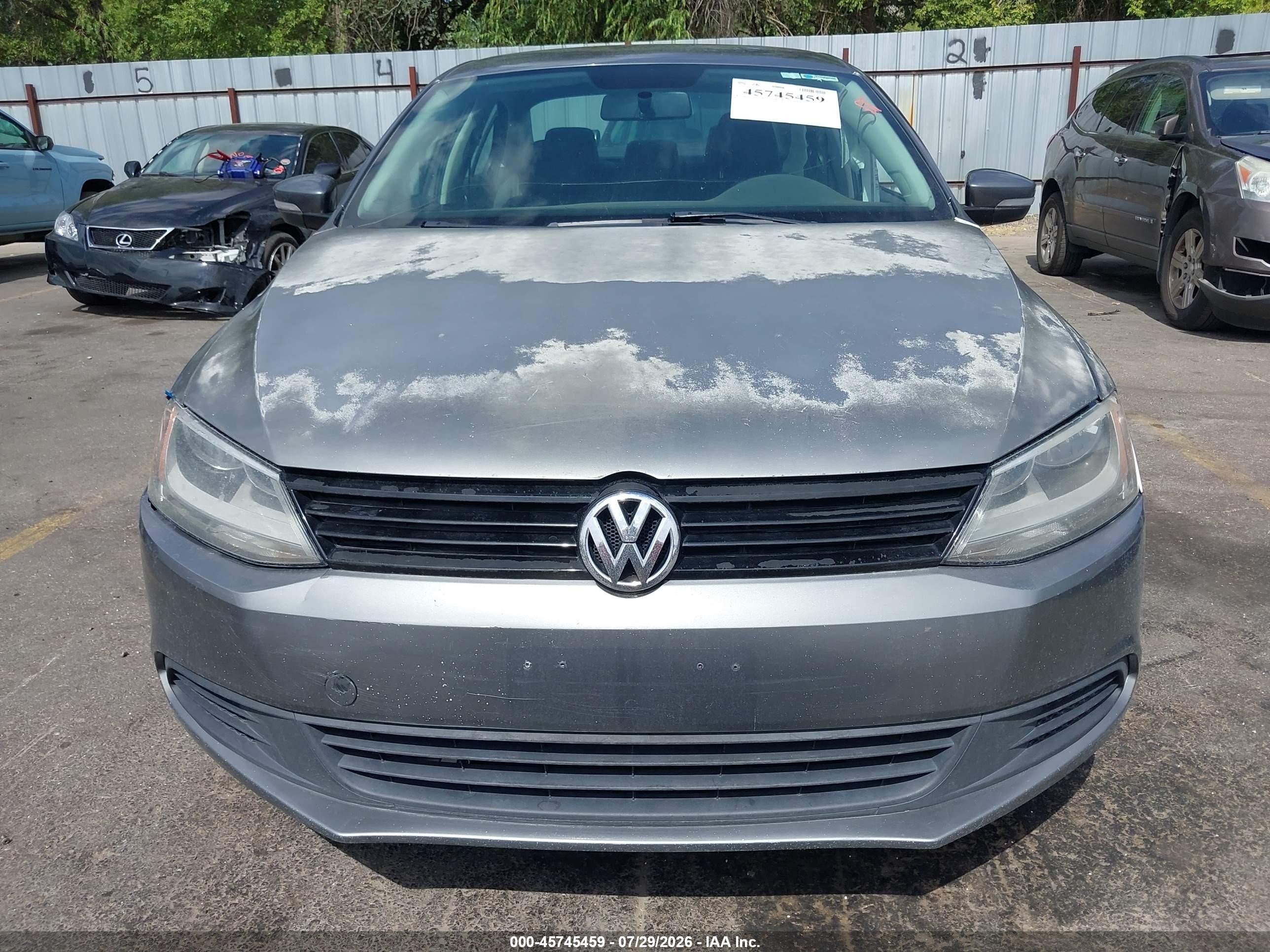 2012 Volkswagen Jetta 2.5l Se Серебряный vin: 3VWDP7AJ3CM126915