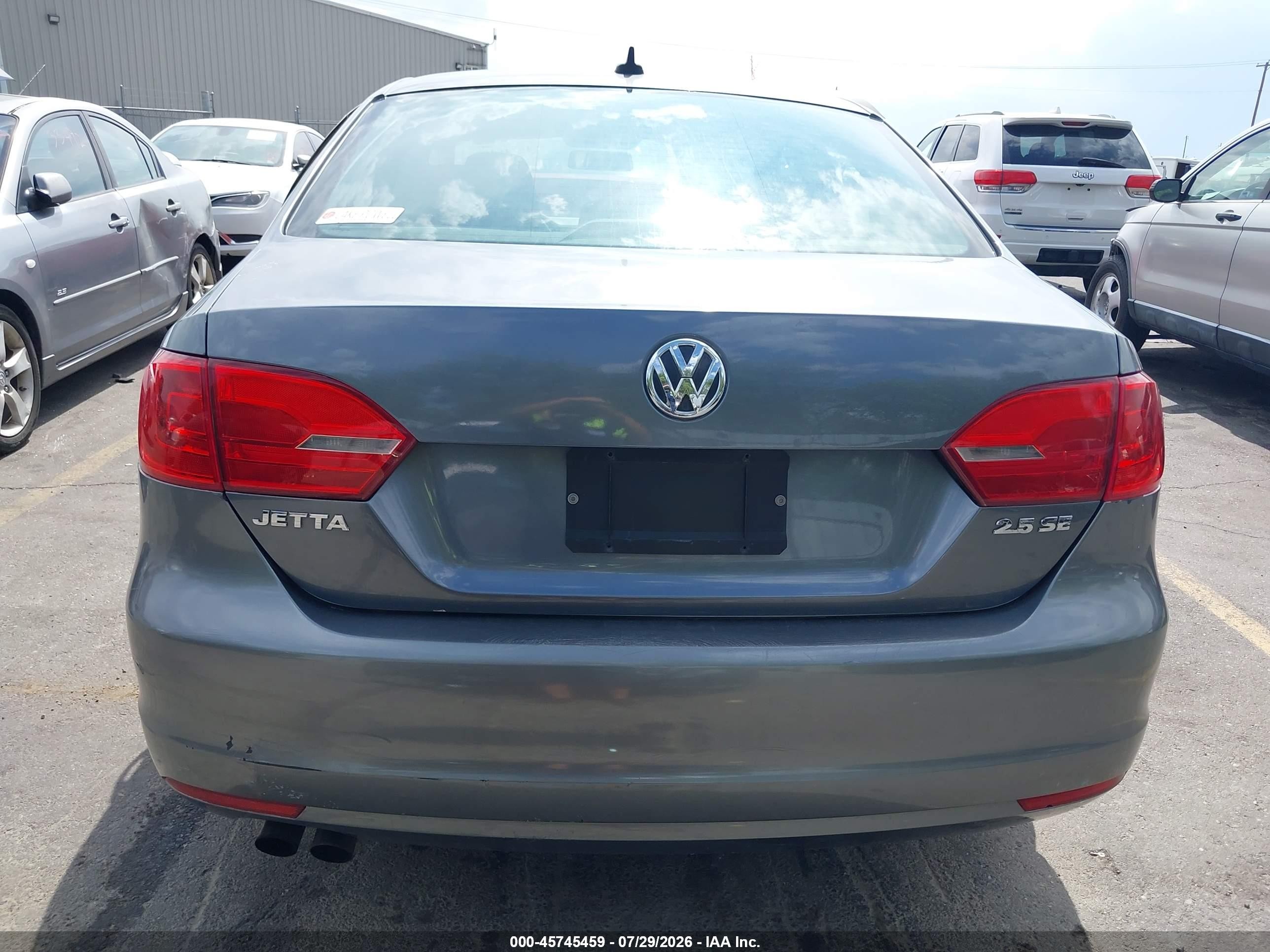 2012 Volkswagen Jetta 2.5l Se Серебряный vin: 3VWDP7AJ3CM126915