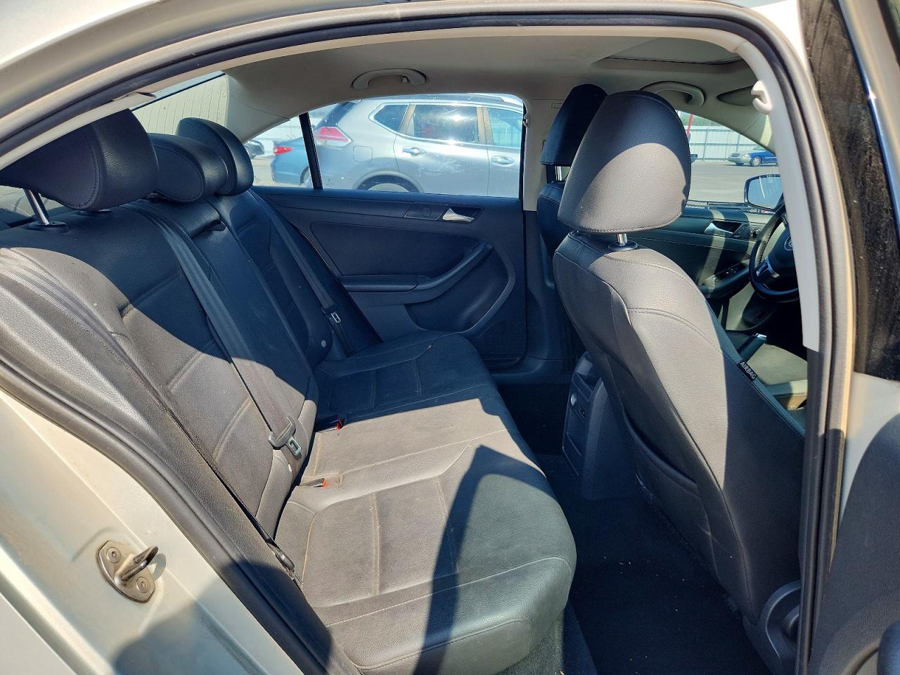 2012 Volkswagen Jetta Se Silver vin: 3VWDP7AJ3CM321879