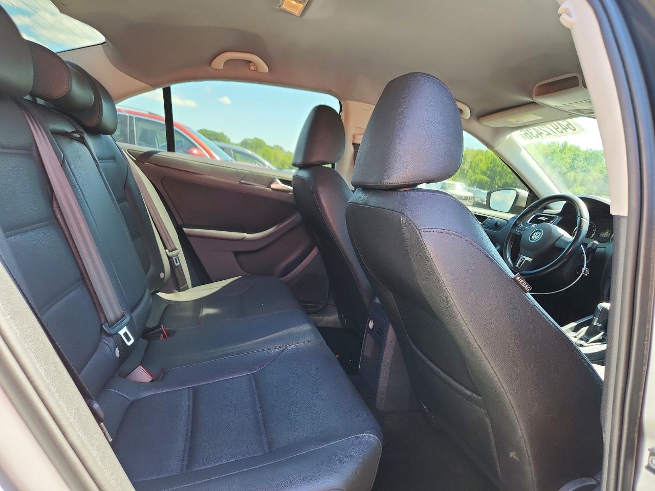 2012 Volkswagen Jetta Se Silver vin: 3VWDP7AJ3CM347446