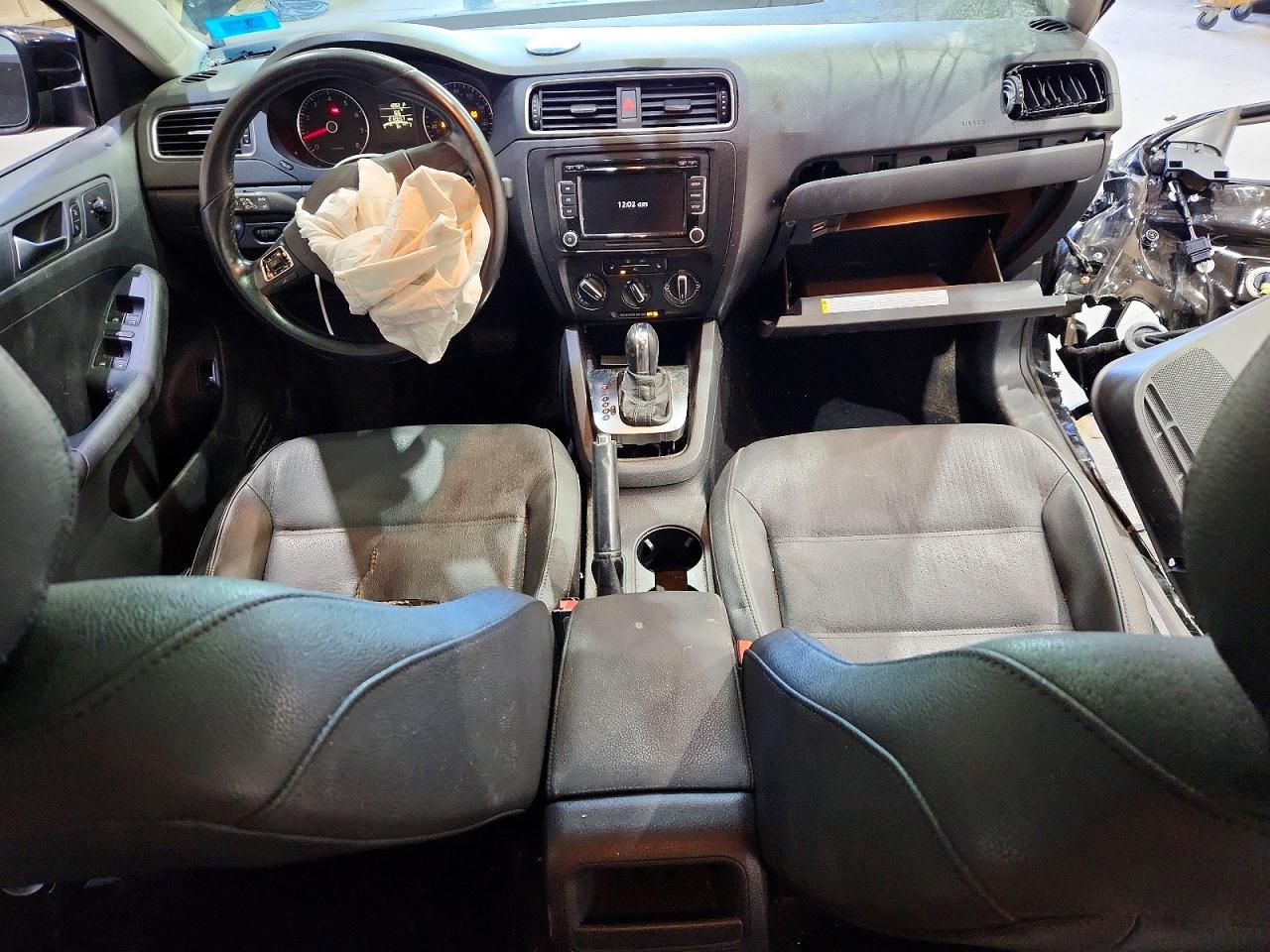 2012 Volkswagen Jetta Se Black vin: 3VWDP7AJ3CM357975