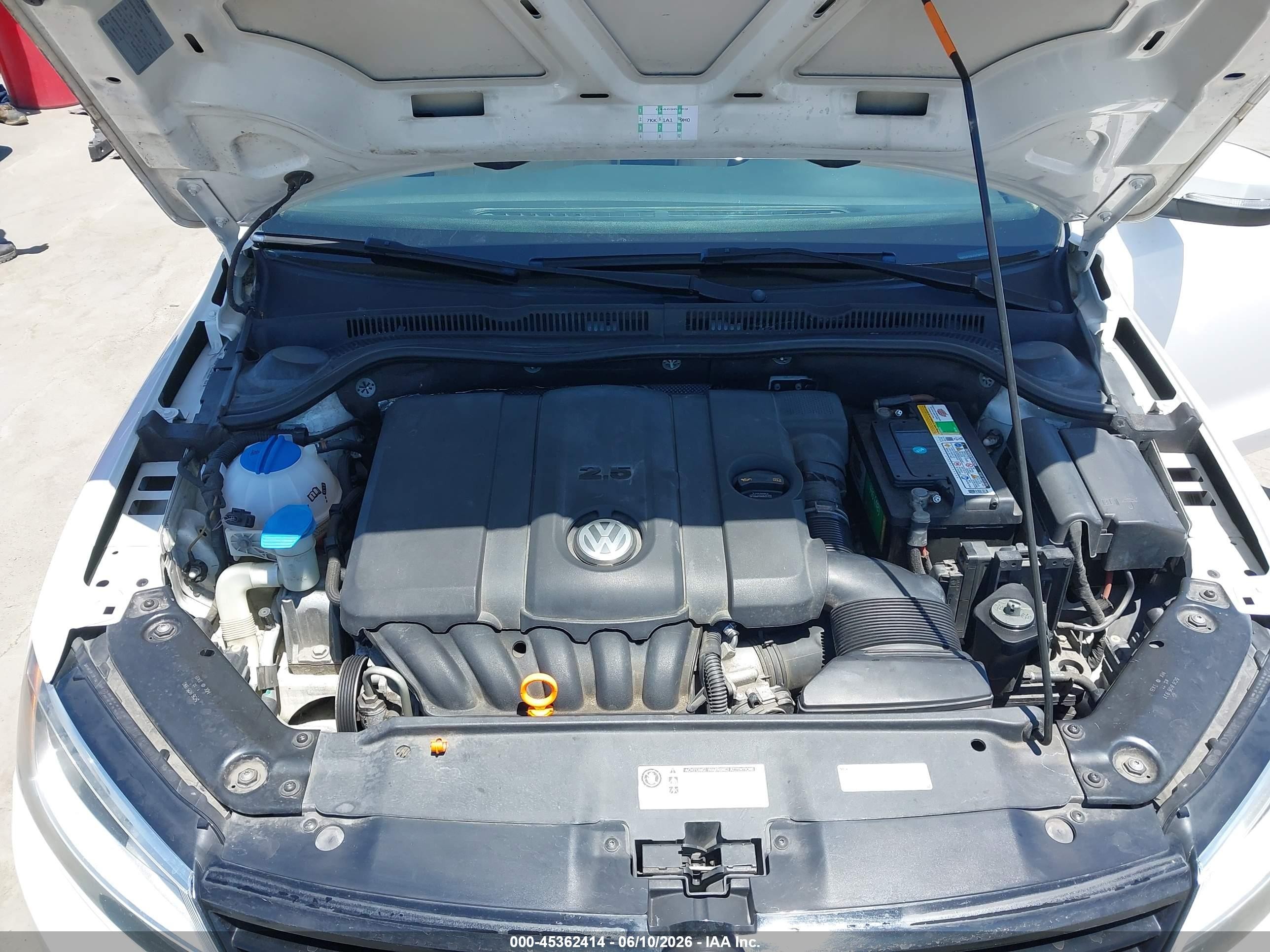 2012 Volkswagen Jetta 2.5l Se White vin: 3VWDP7AJ3CM371276
