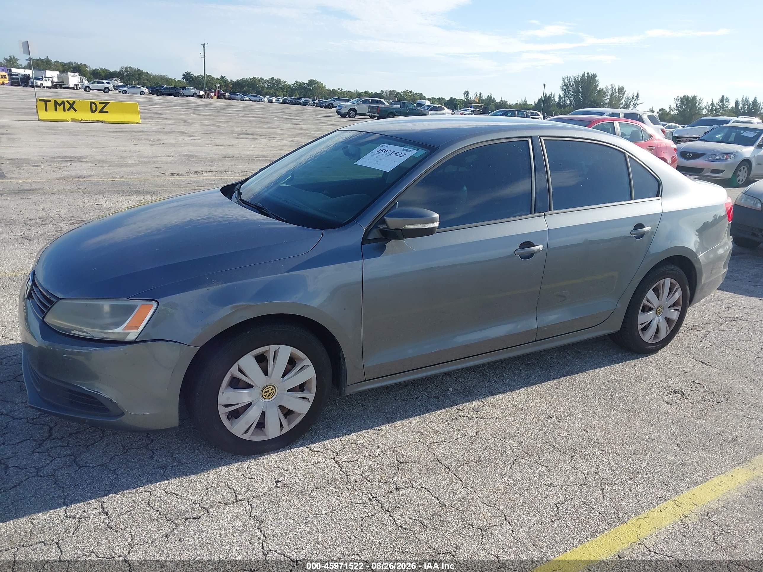 2012 Volkswagen Jetta 2.5l Se Gray vin: 3VWDP7AJ3CM388143