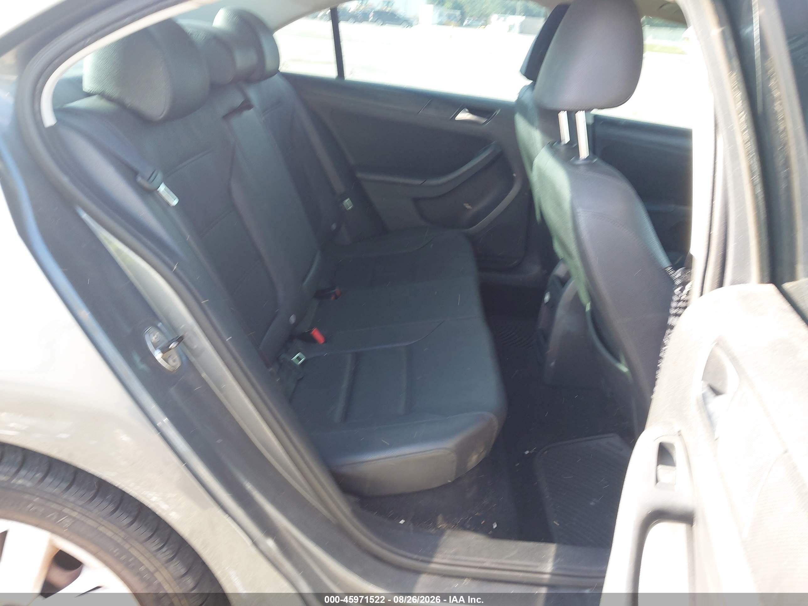 2012 Volkswagen Jetta 2.5l Se Gray vin: 3VWDP7AJ3CM388143