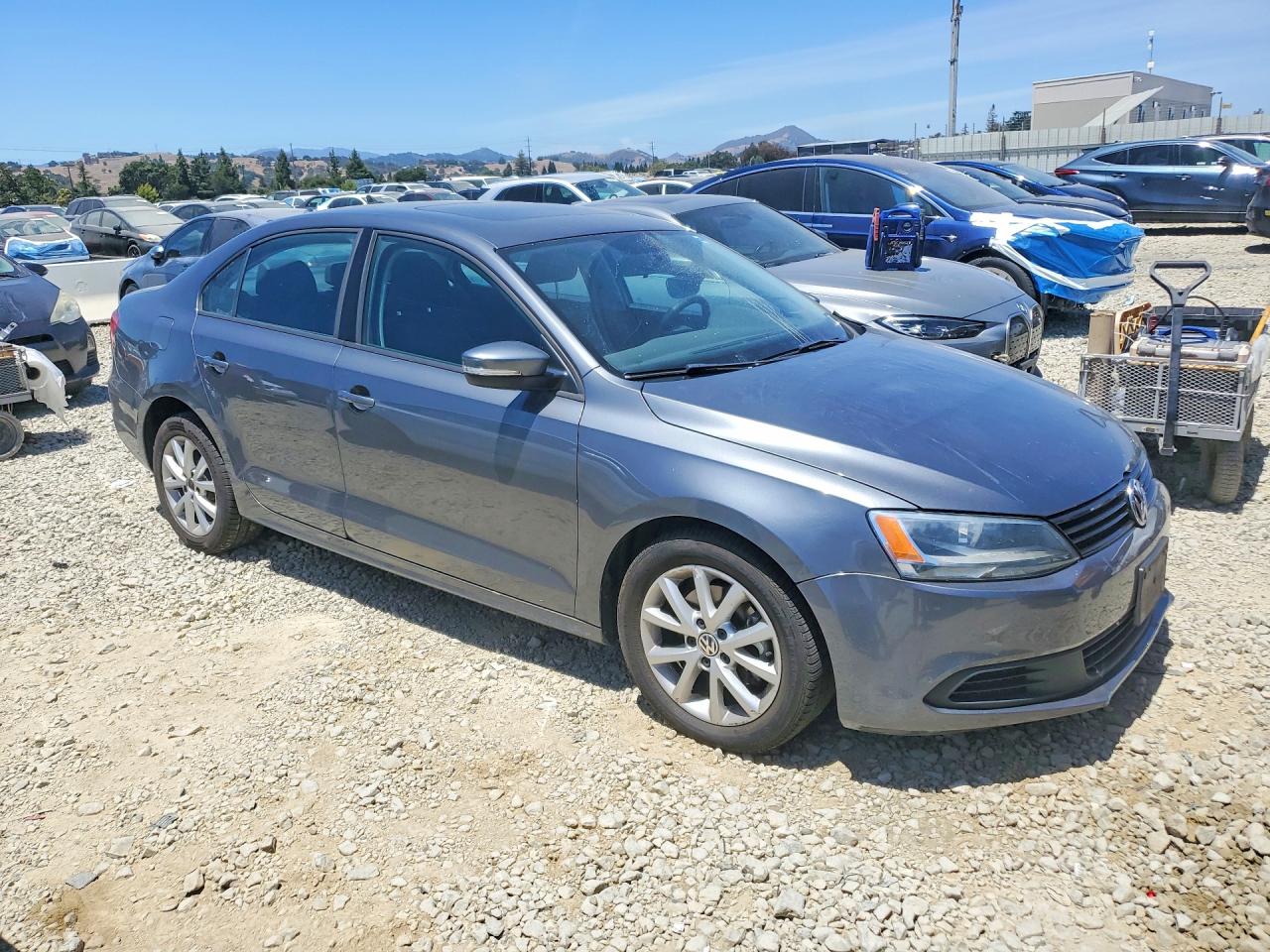 2012 Volkswagen Jetta Se Gray vin: 3VWDP7AJ3CM404440