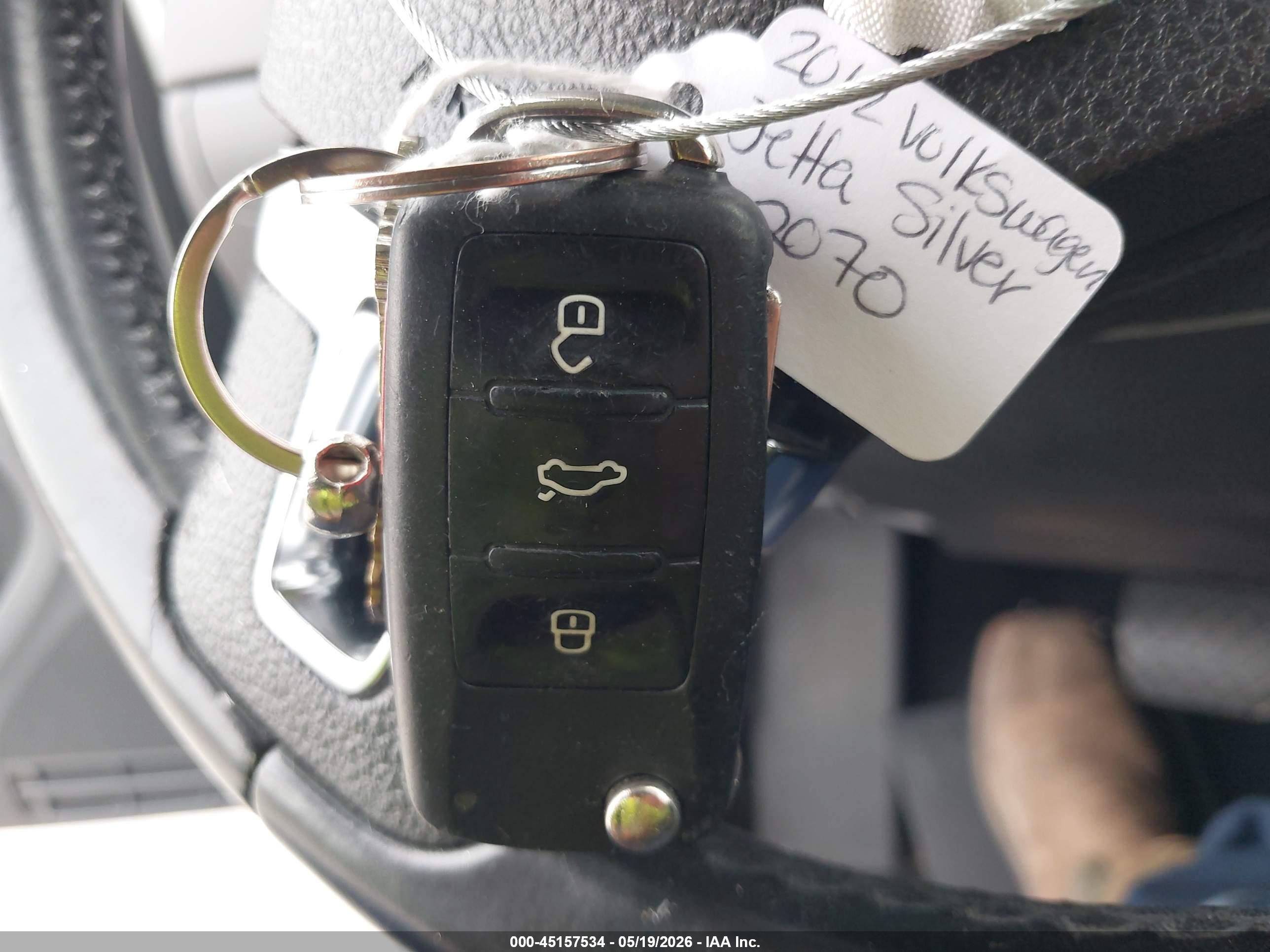 2012 Volkswagen Jetta 2.5l Se Silver vin: 3VWDP7AJ3CM412070