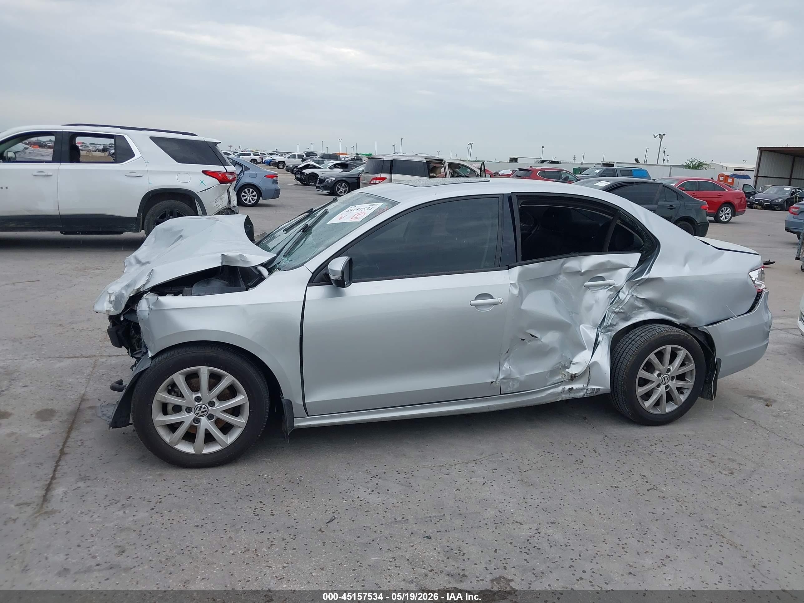 2012 Volkswagen Jetta 2.5l Se Silver vin: 3VWDP7AJ3CM412070