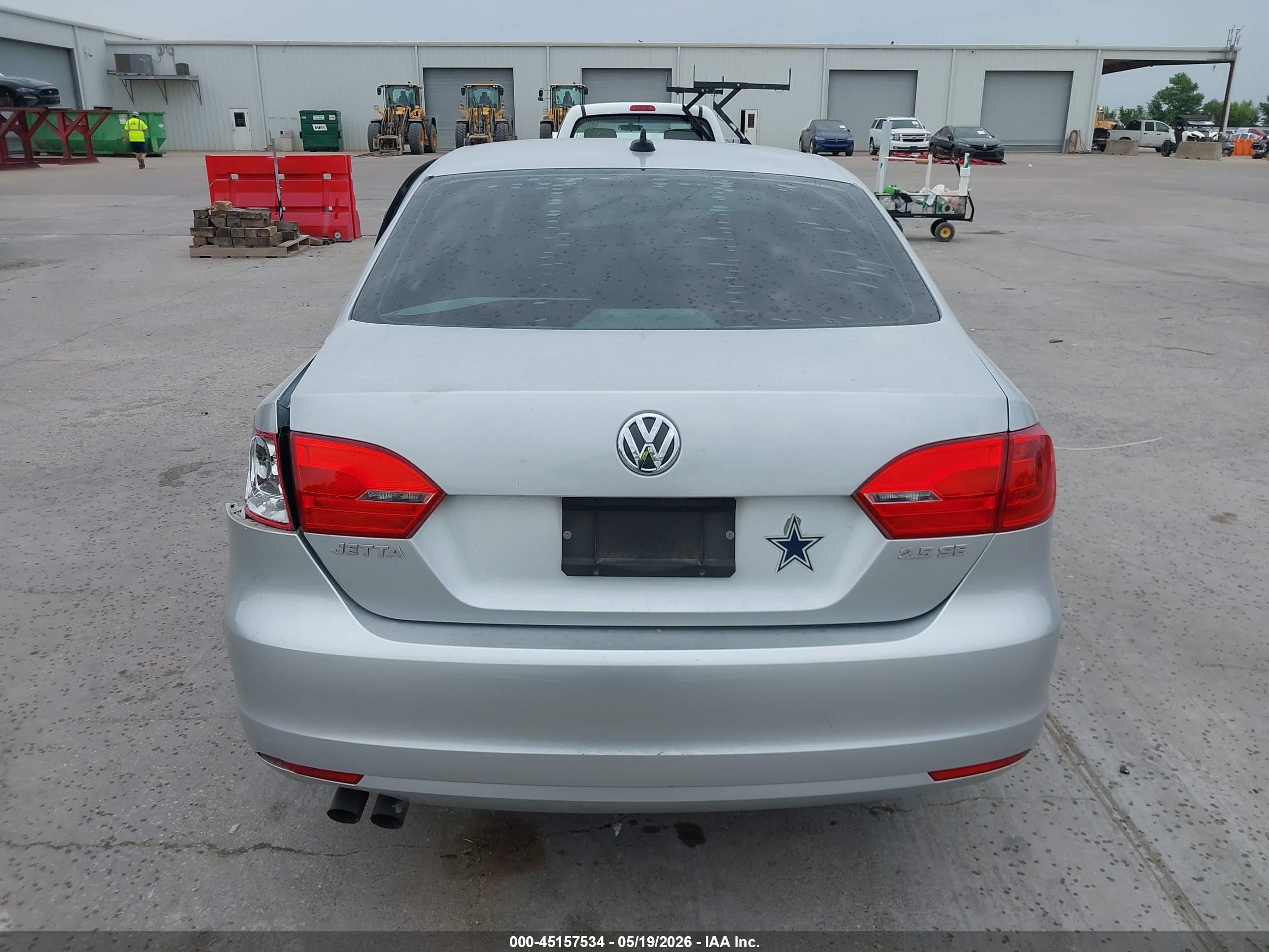 2012 Volkswagen Jetta 2.5l Se Silver vin: 3VWDP7AJ3CM412070