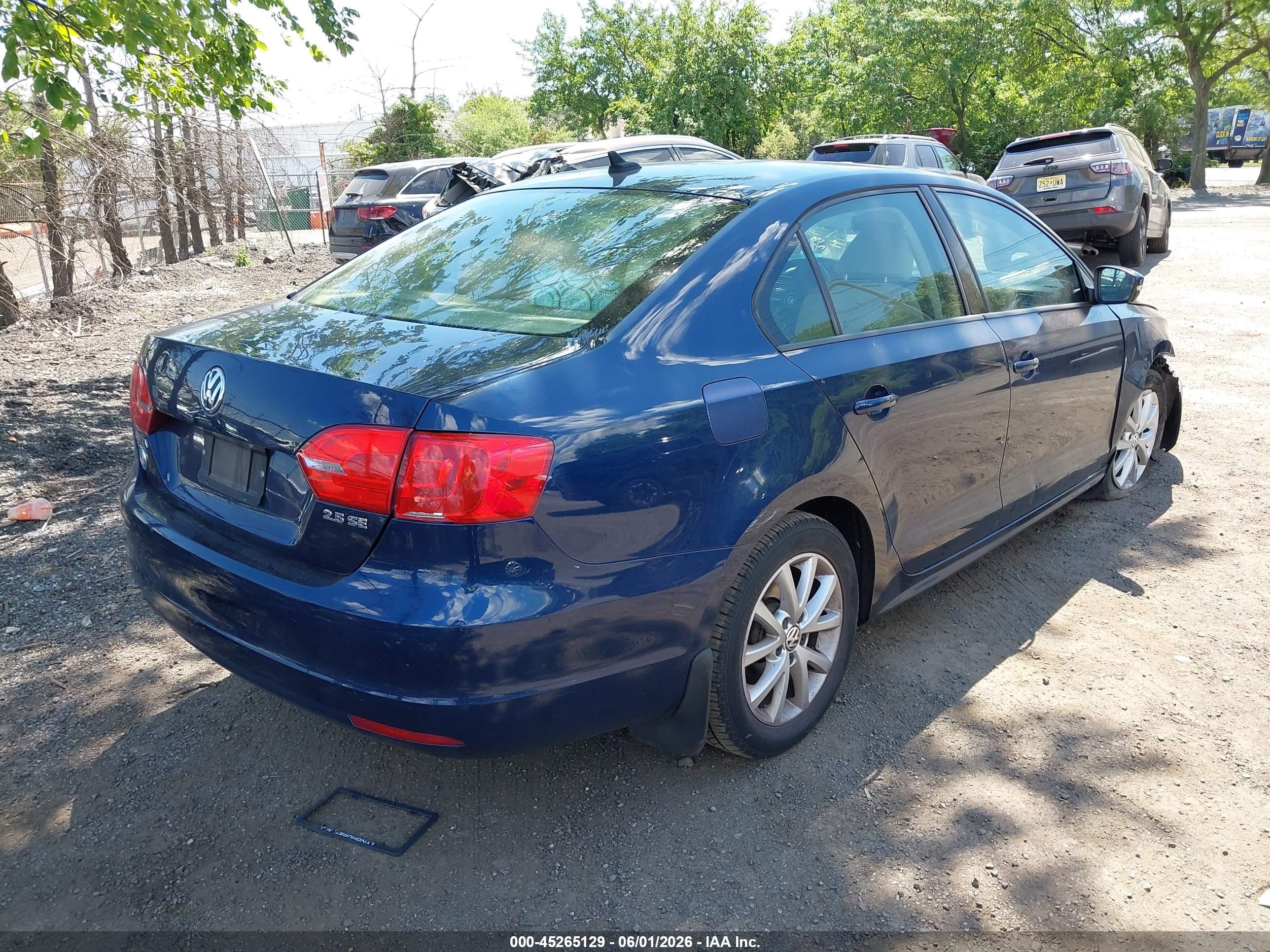 2012 Volkswagen Jetta 2.5l Se Синий vin: 3VWDP7AJ3CM414045