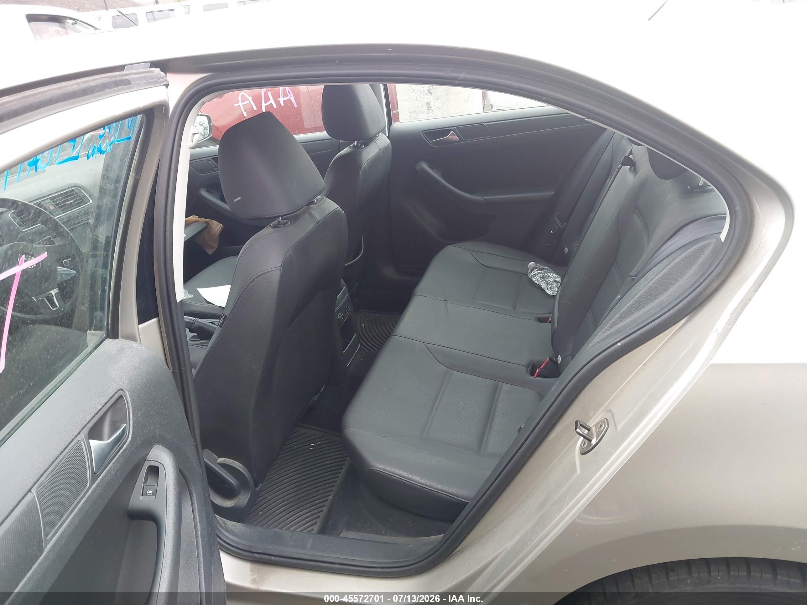 2012 Volkswagen Jetta 2.5l Se Gold vin: 3VWDP7AJ3CM460040