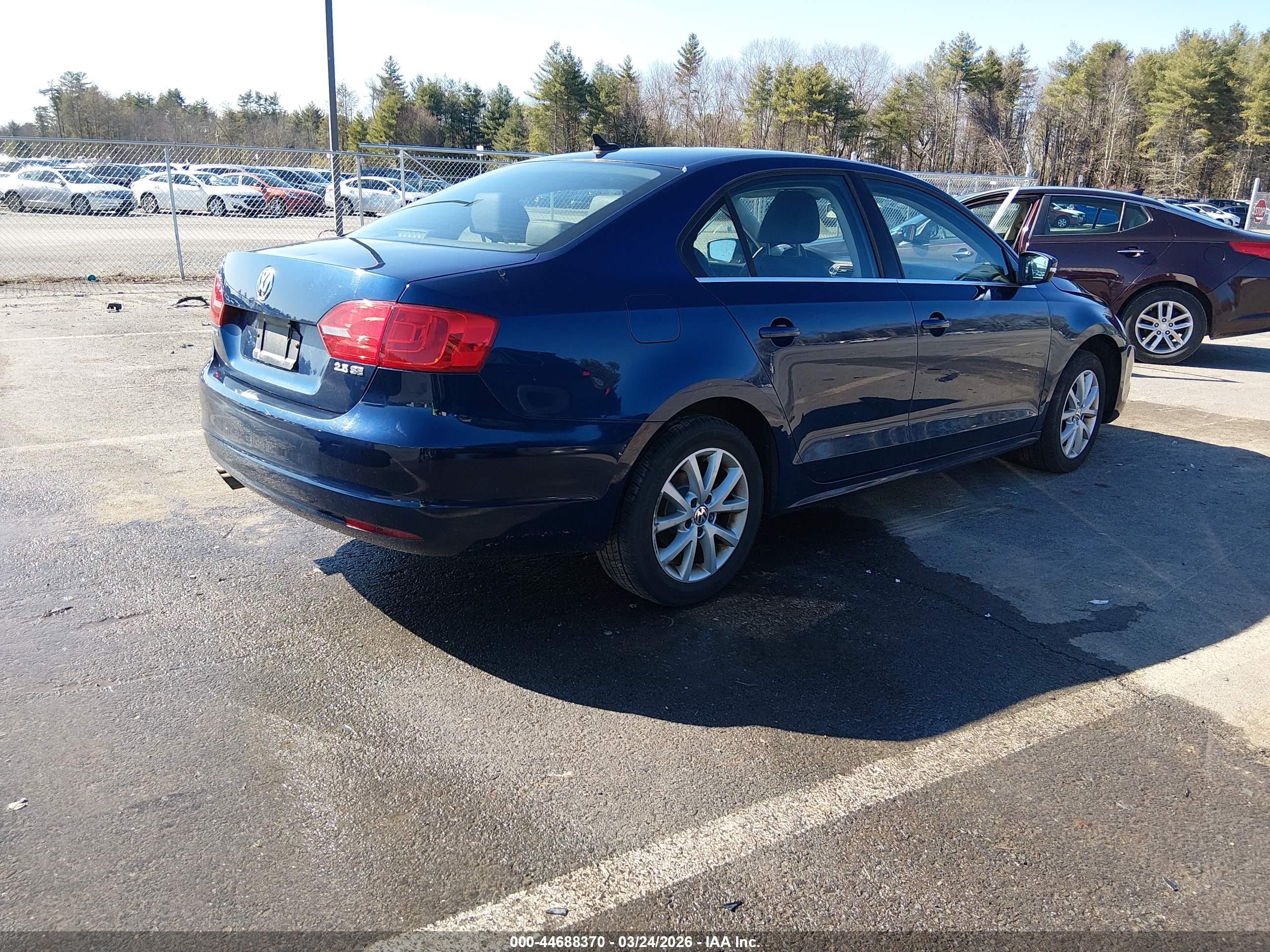2013 Volkswagen Jetta Se Blue vin: 3VWDP7AJ3DM200447