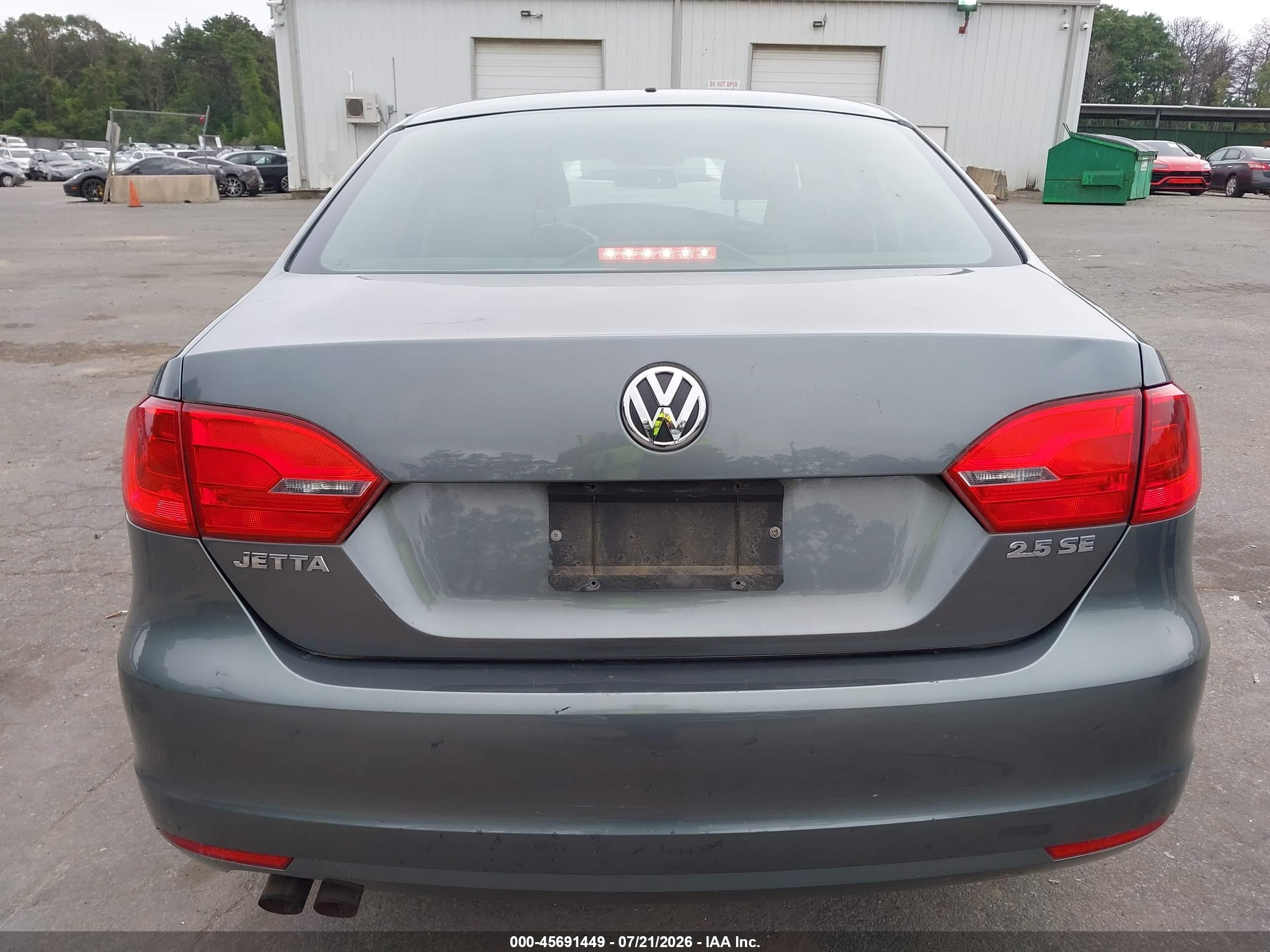 2013 Volkswagen Jetta 2.5l Se Gray vin: 3VWDP7AJ3DM218611