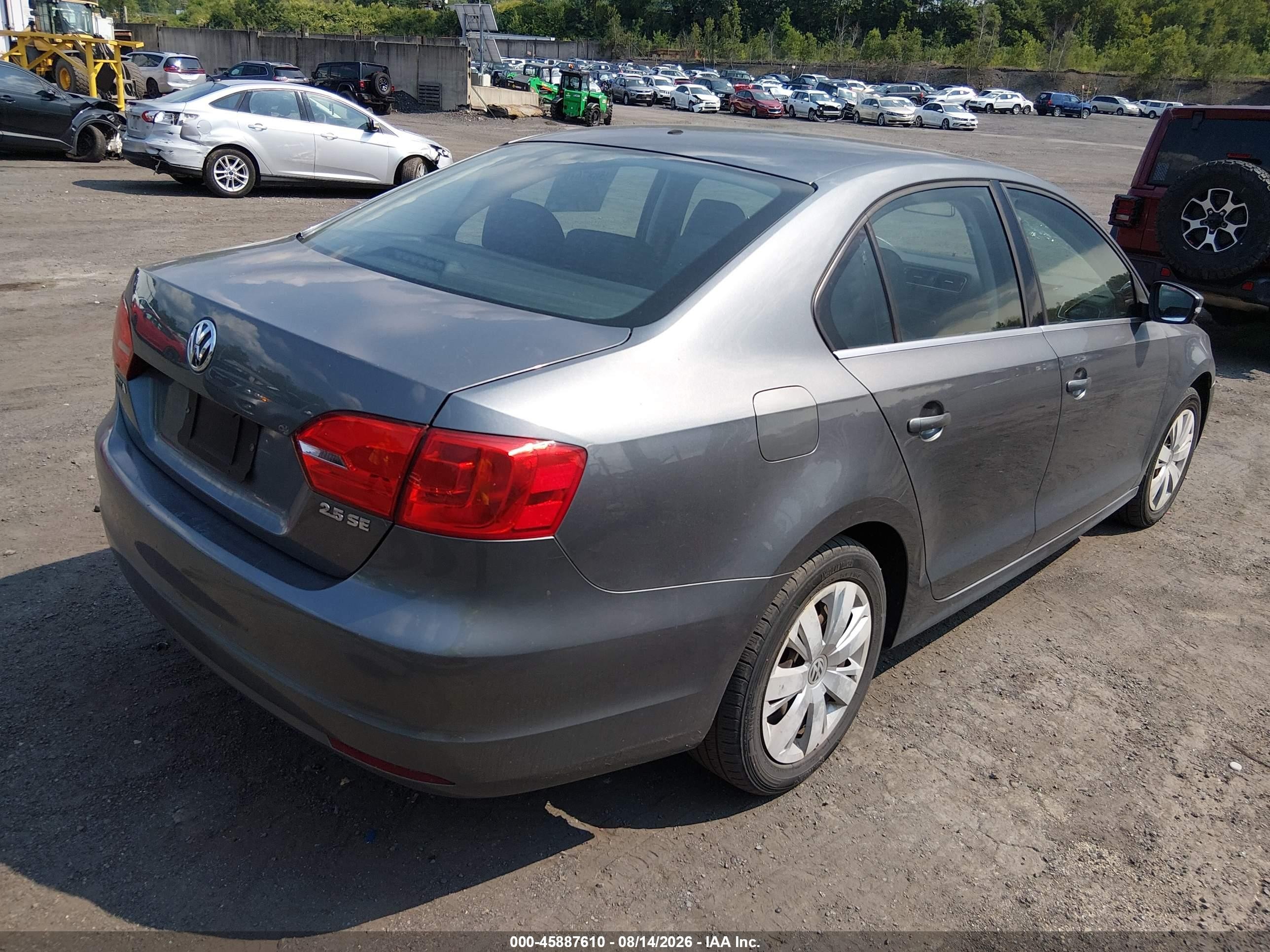 2013 Volkswagen Jetta 2.5l Se Gray vin: 3VWDP7AJ3DM220097