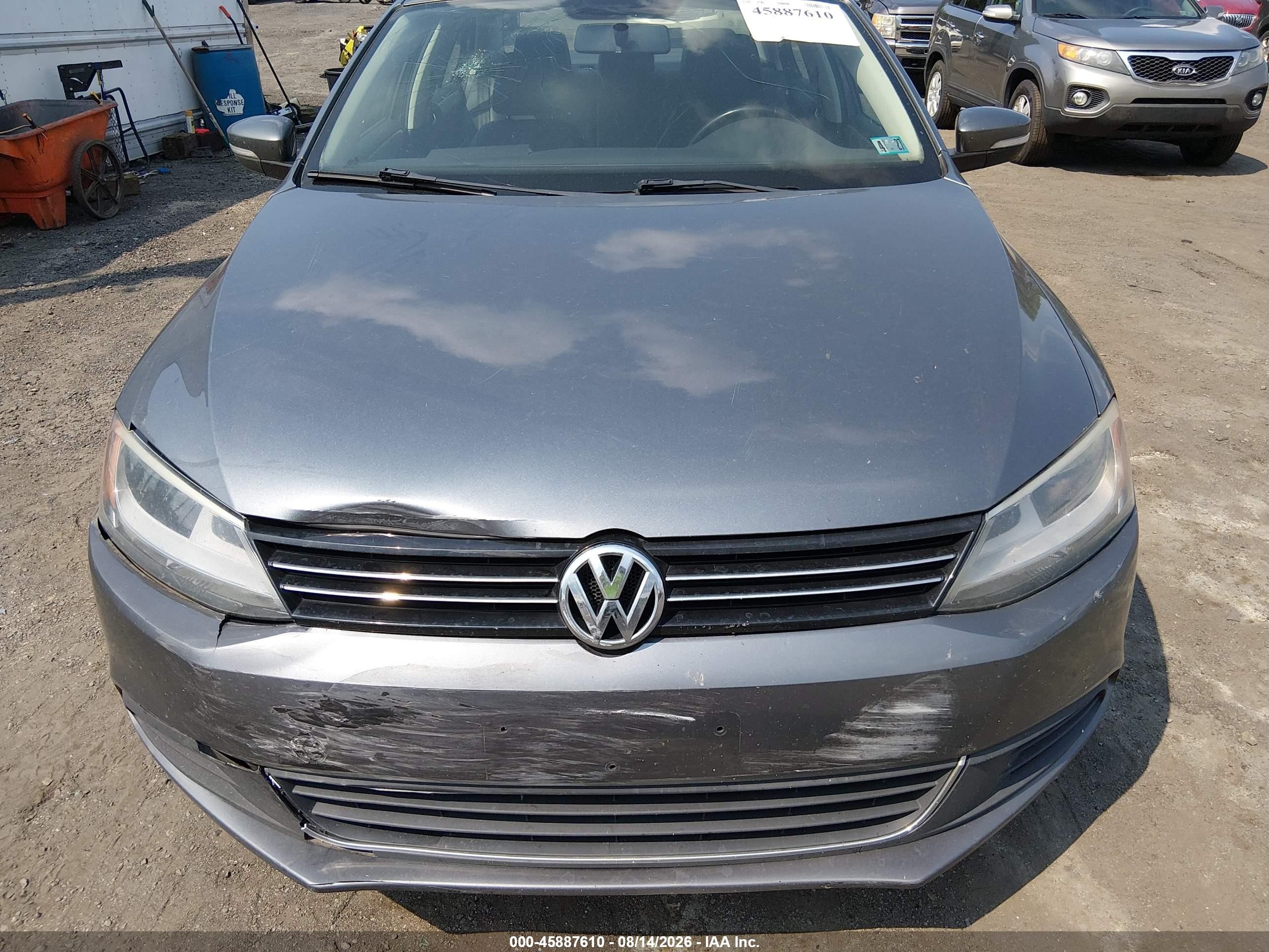 2013 Volkswagen Jetta 2.5l Se Gray vin: 3VWDP7AJ3DM220097