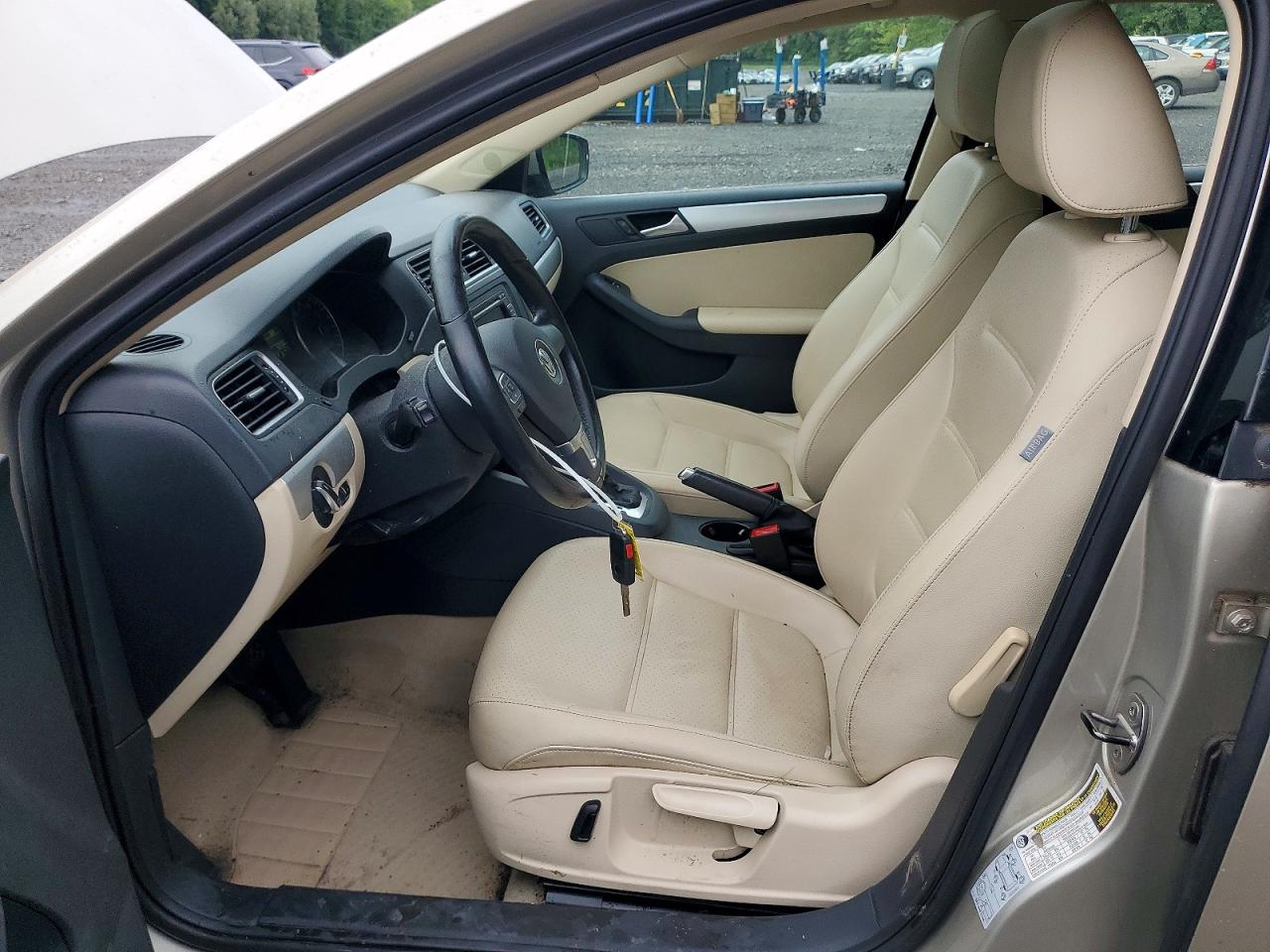 2013 Volkswagen Jetta Se Beige vin: 3VWDP7AJ3DM302542