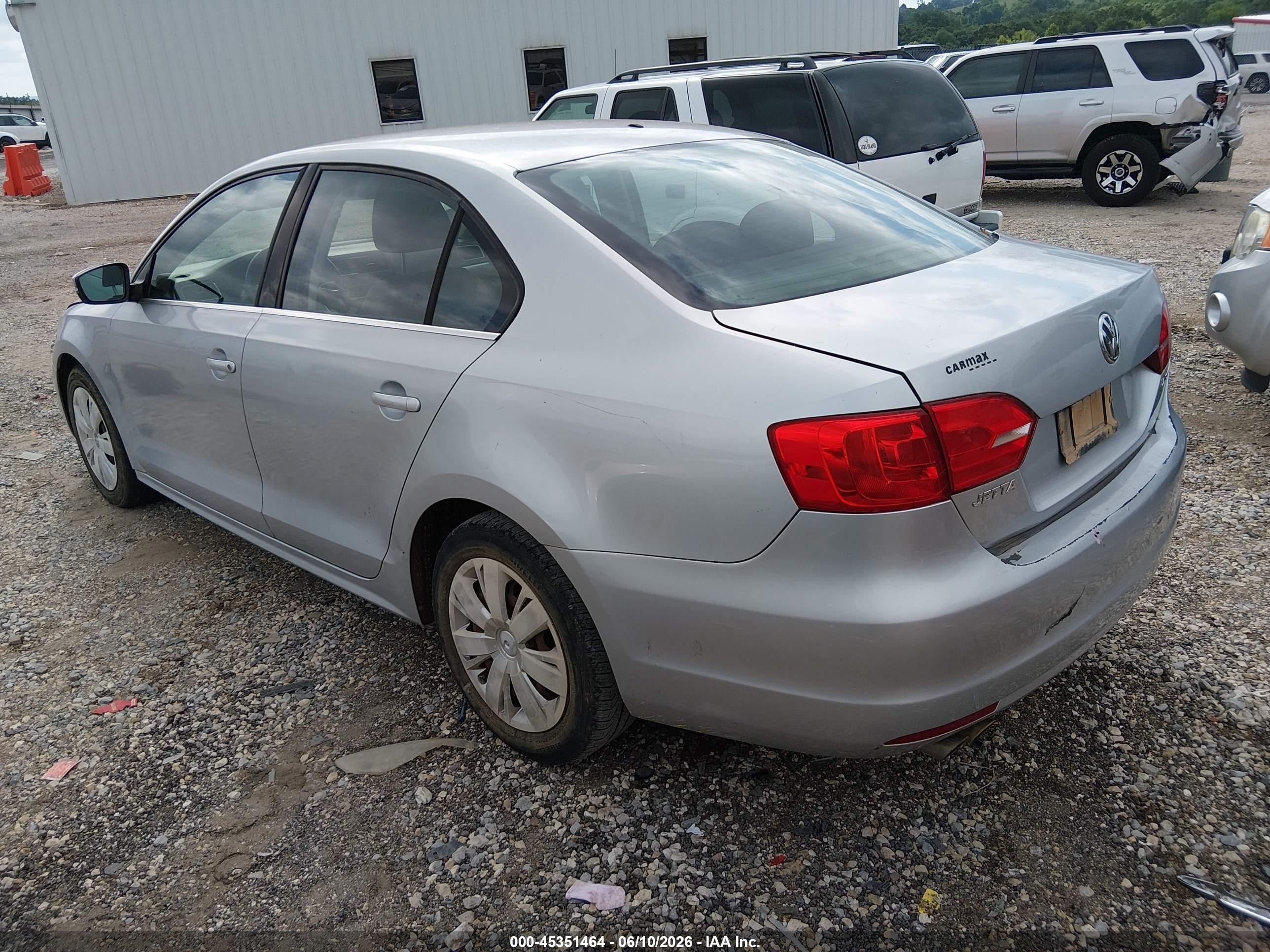 2013 Volkswagen Jetta 2.5l Se Серебряный vin: 3VWDP7AJ3DM403158