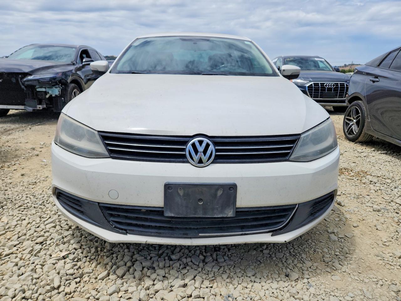 2013 Volkswagen Jetta Se White vin: 3VWDP7AJ3DM406111
